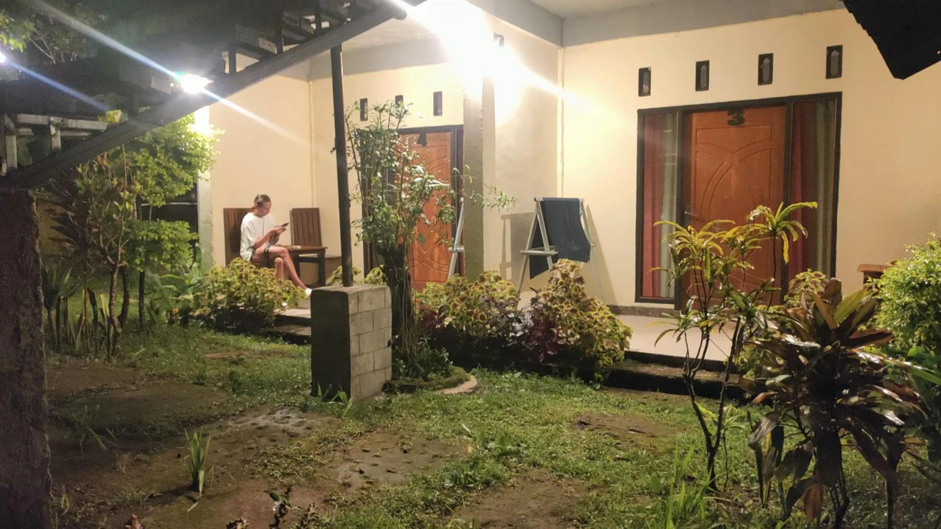 Angin Mamiri Rinjani Cottages And Restaurant