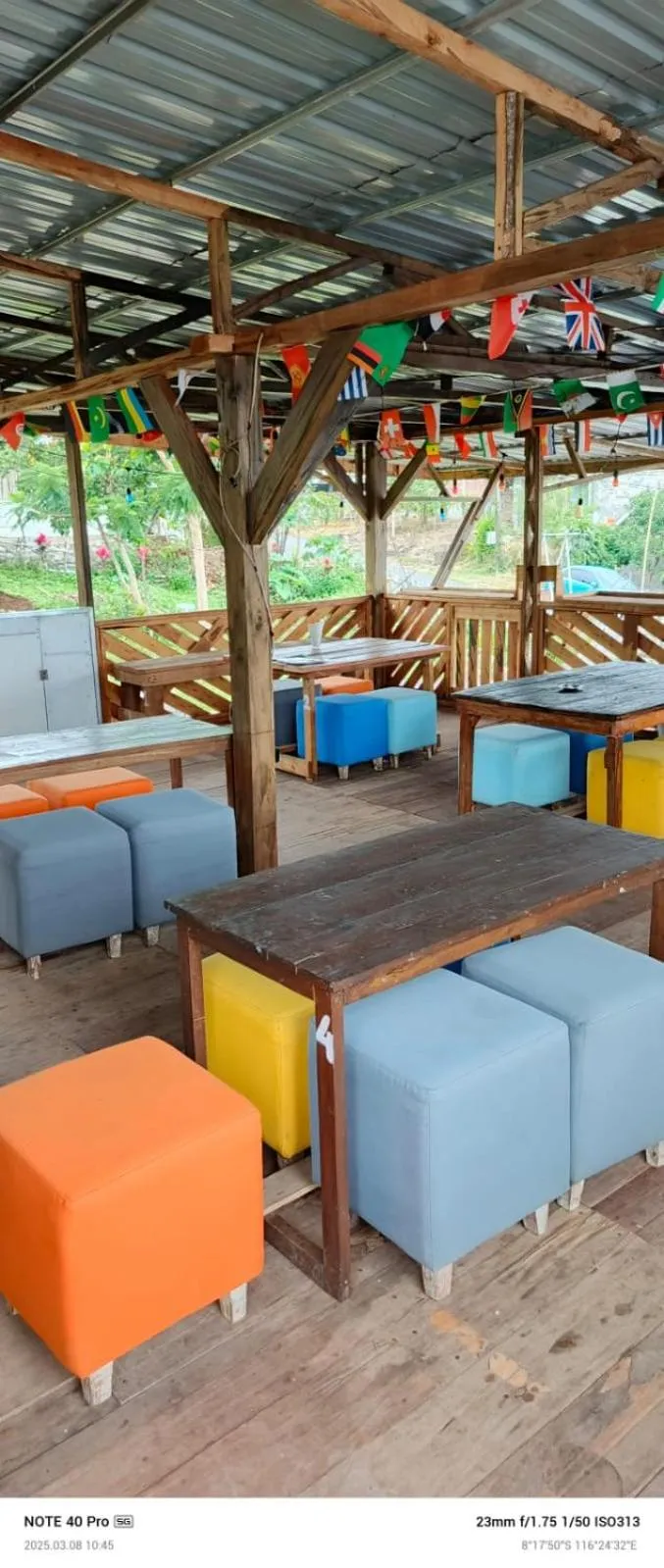 Angin Mamiri Rinjani Cottages And Restaurant