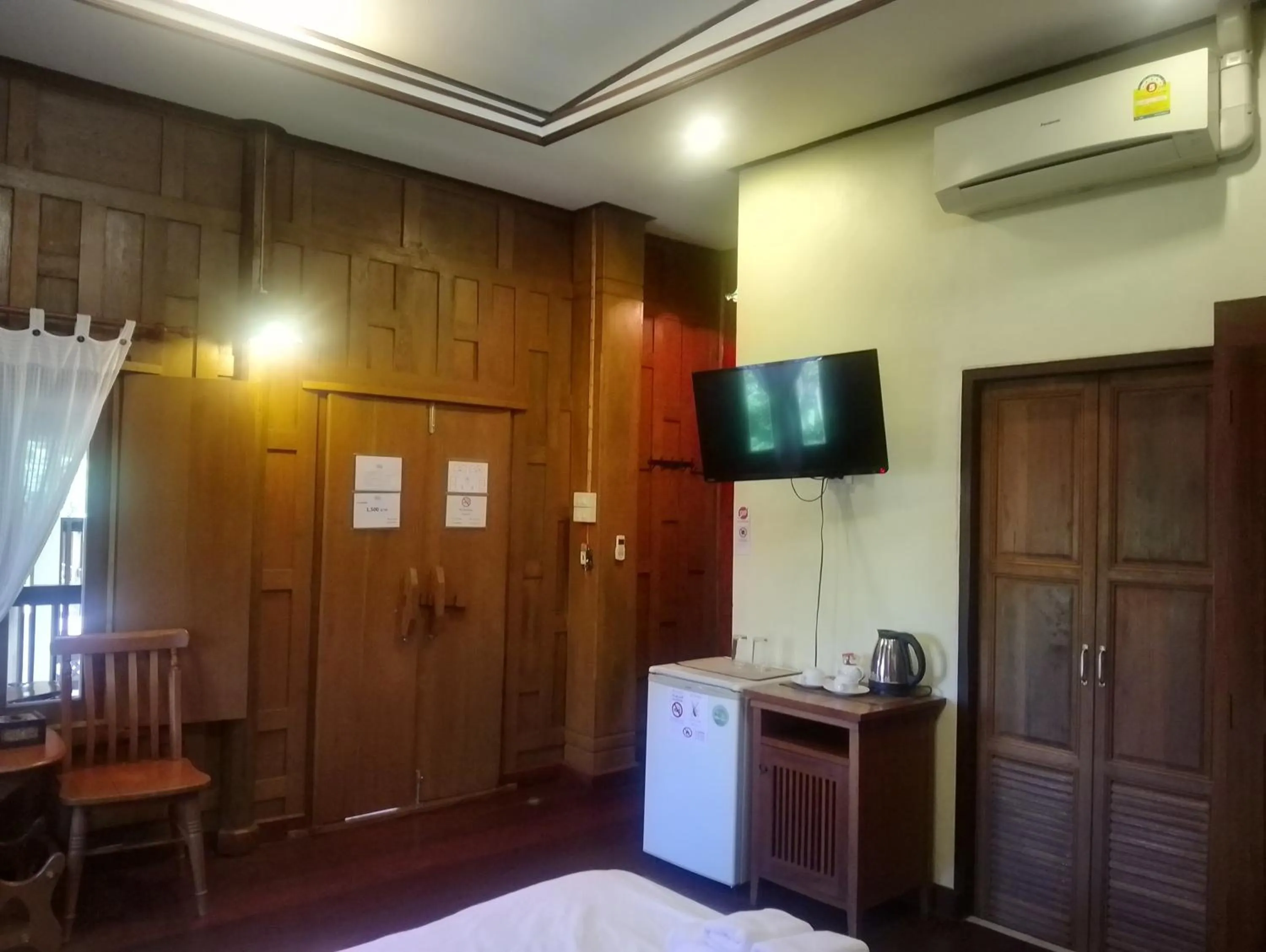 Luang Chumni Village