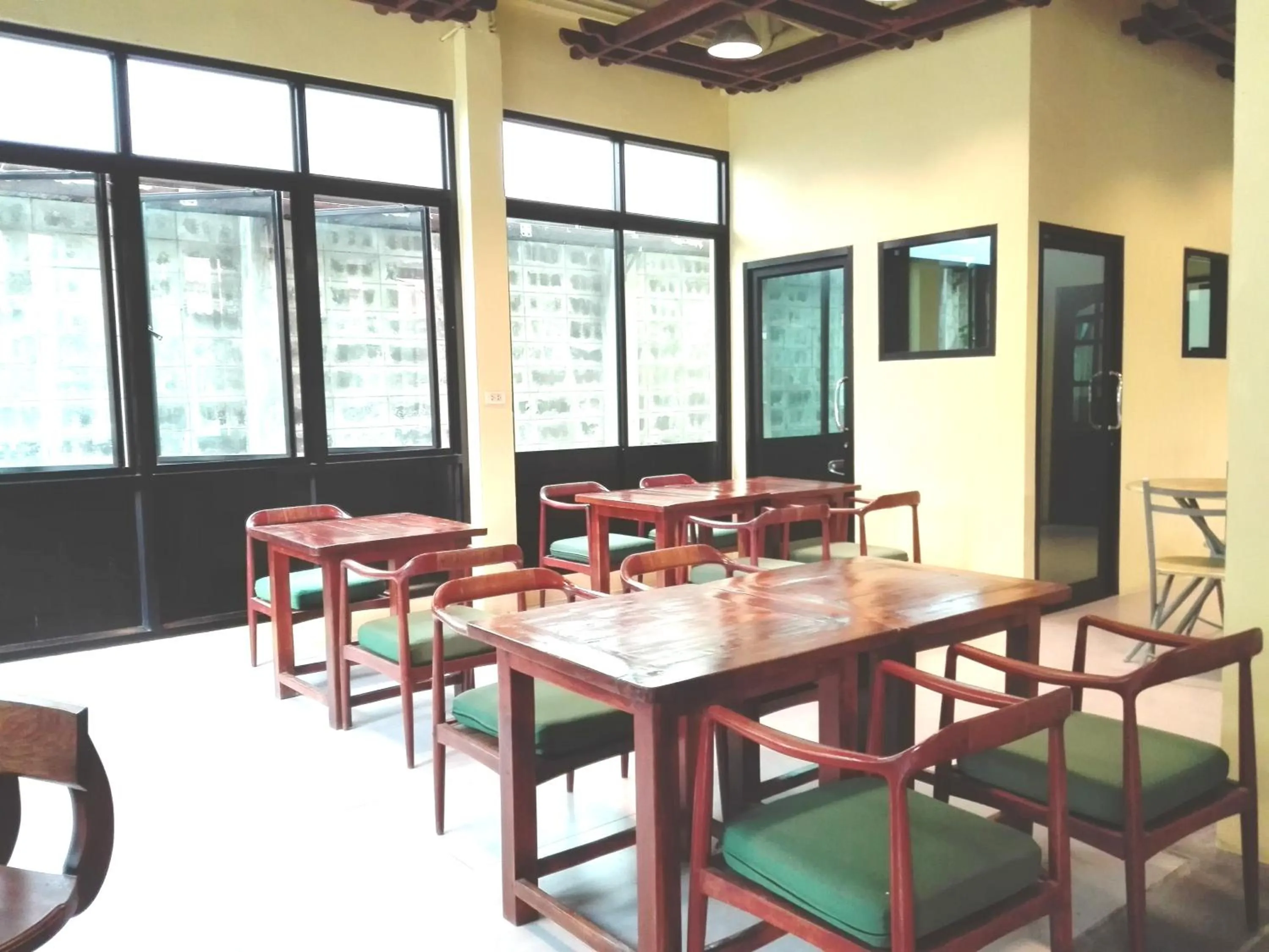 Luang Chumni Village