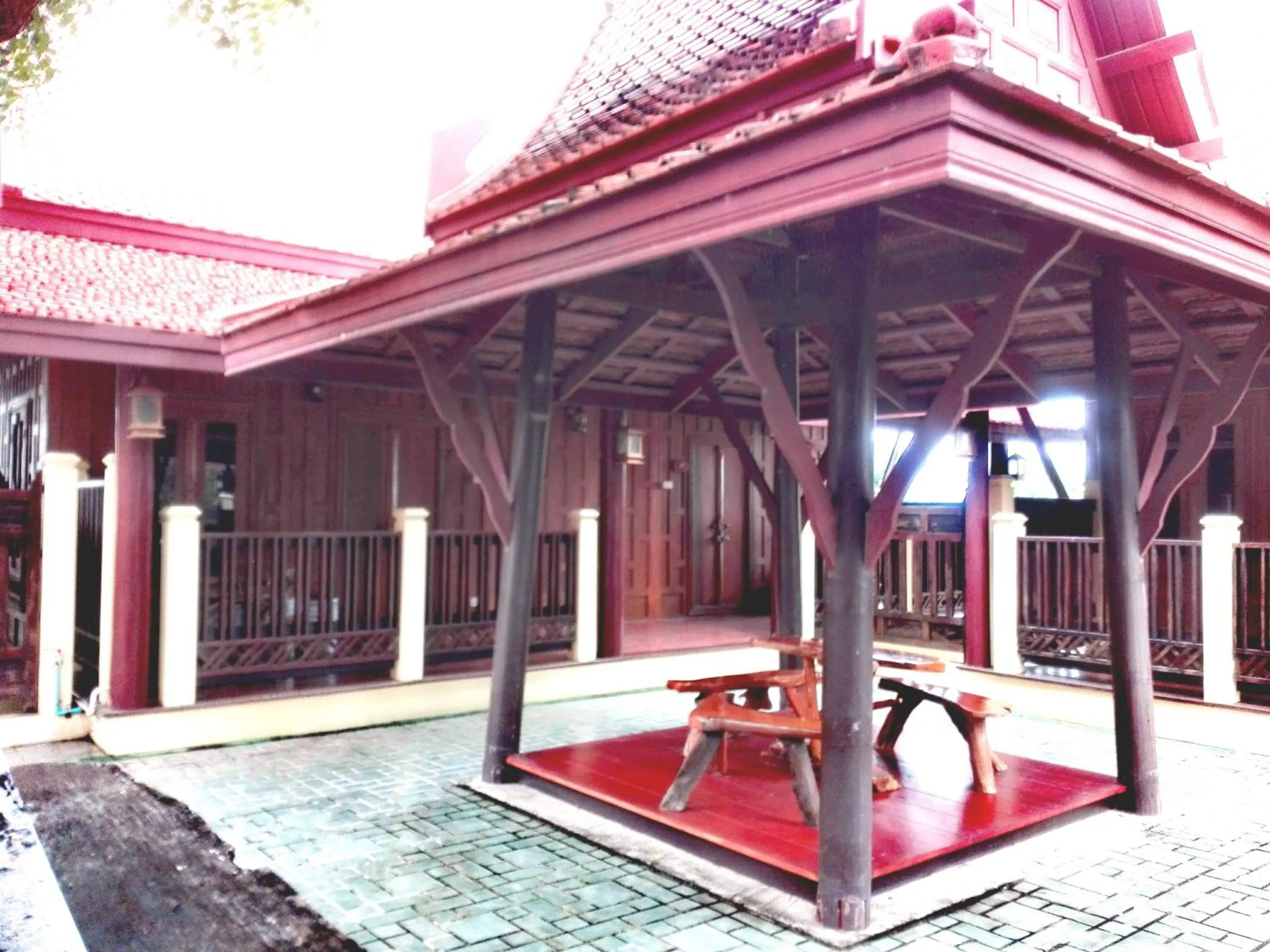 Luang Chumni Village