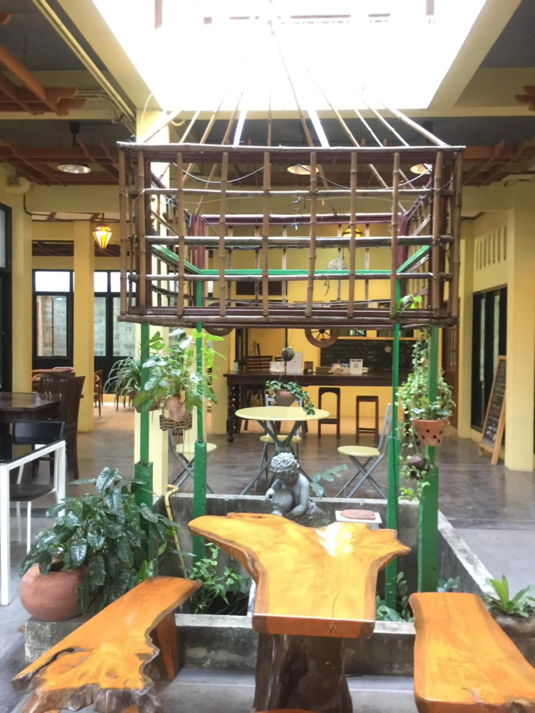 Luang Chumni Village