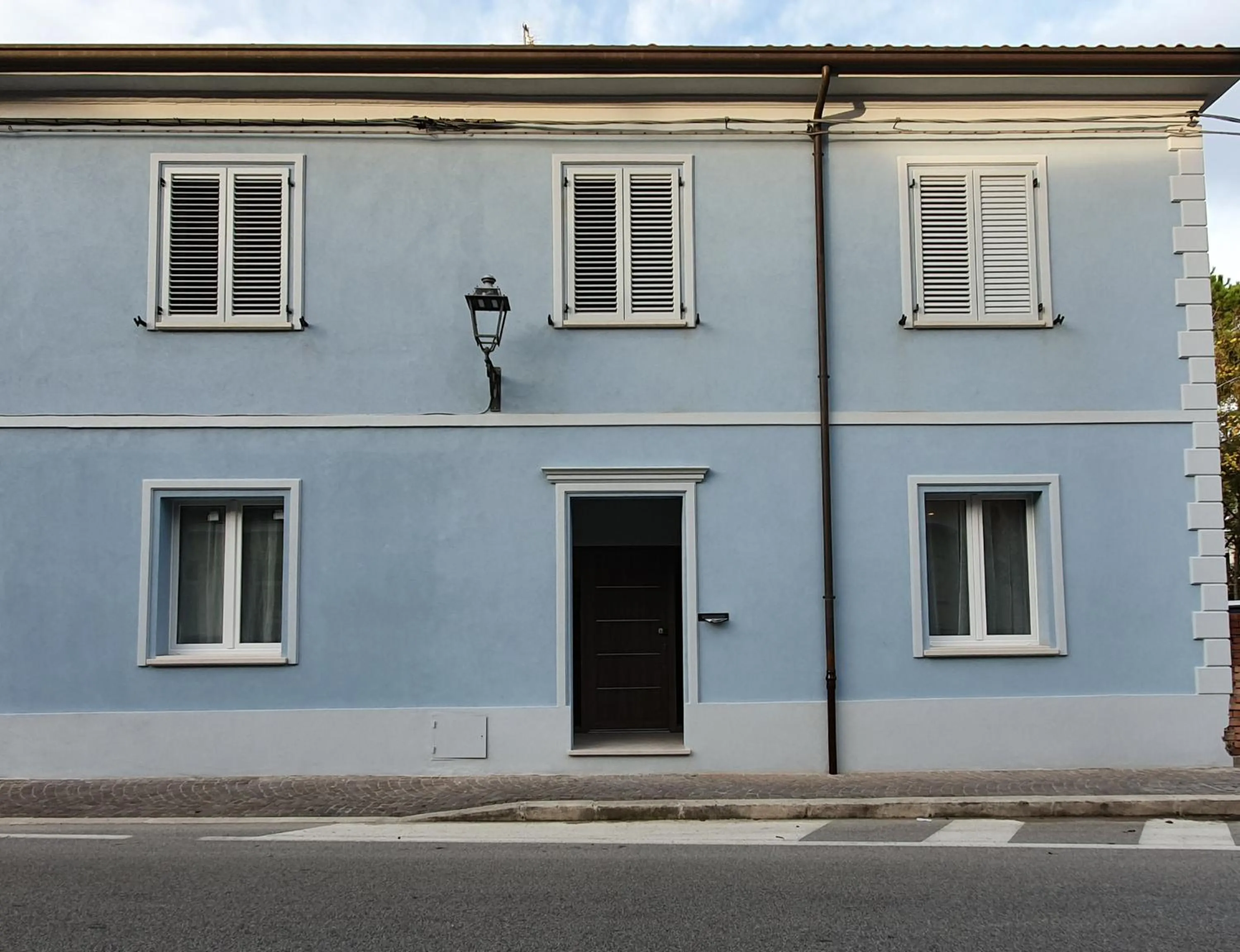 Property building in Villa Elisa