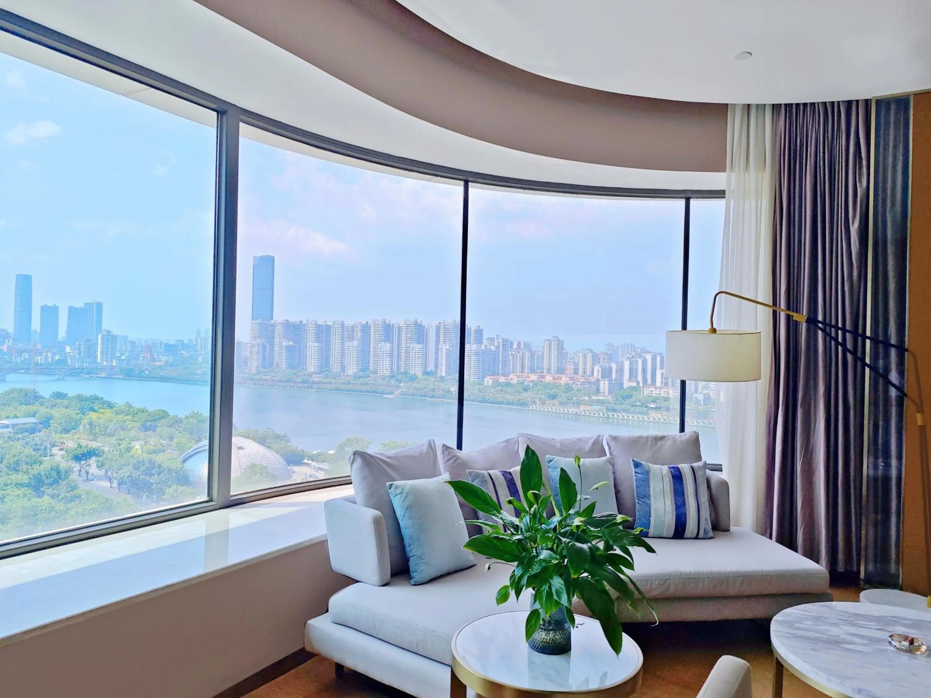 LIUZHOU PENGYI Hotel