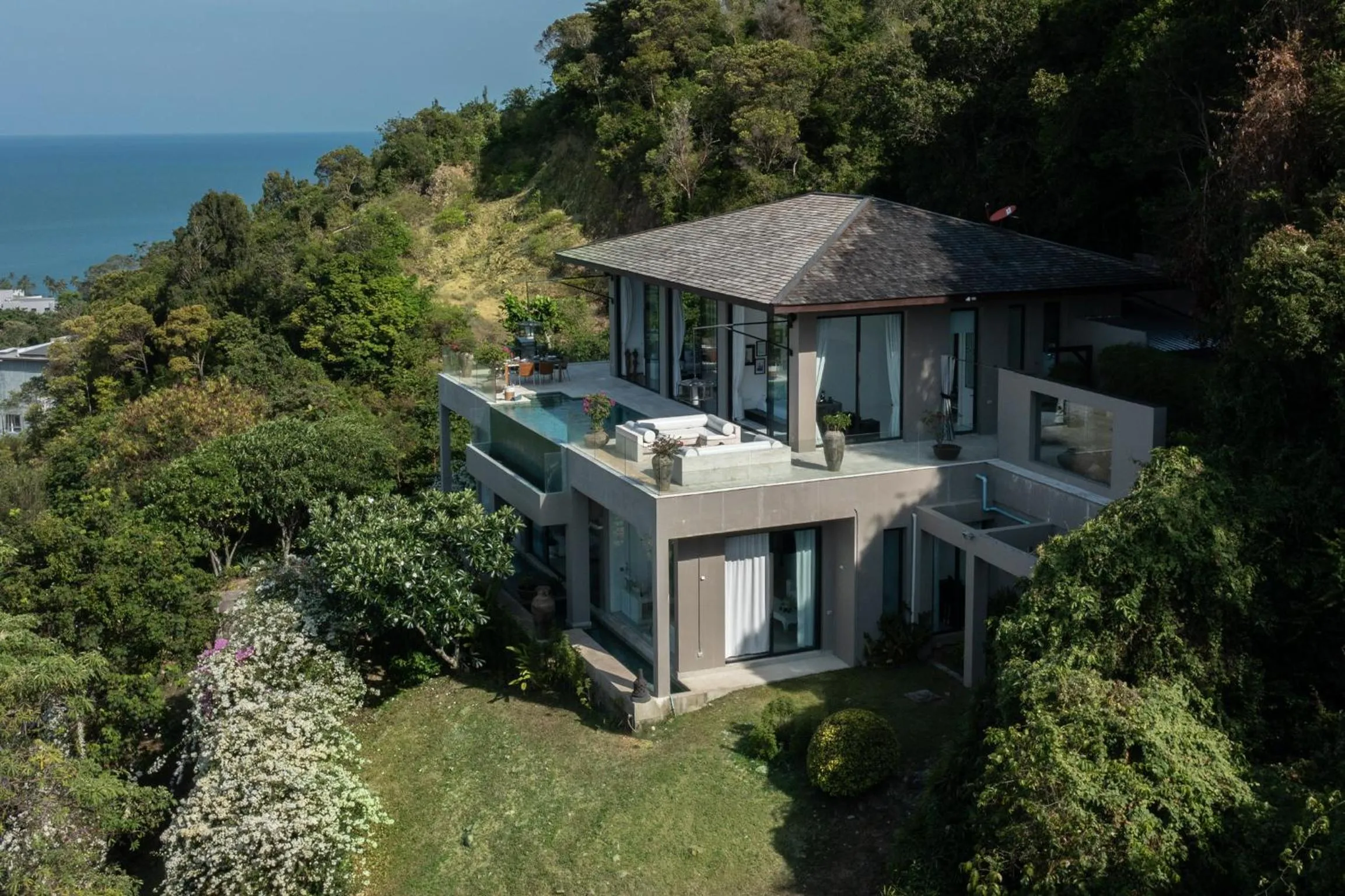 Villa Belle - fully serviced private sea view villa with an award winning in-house cook