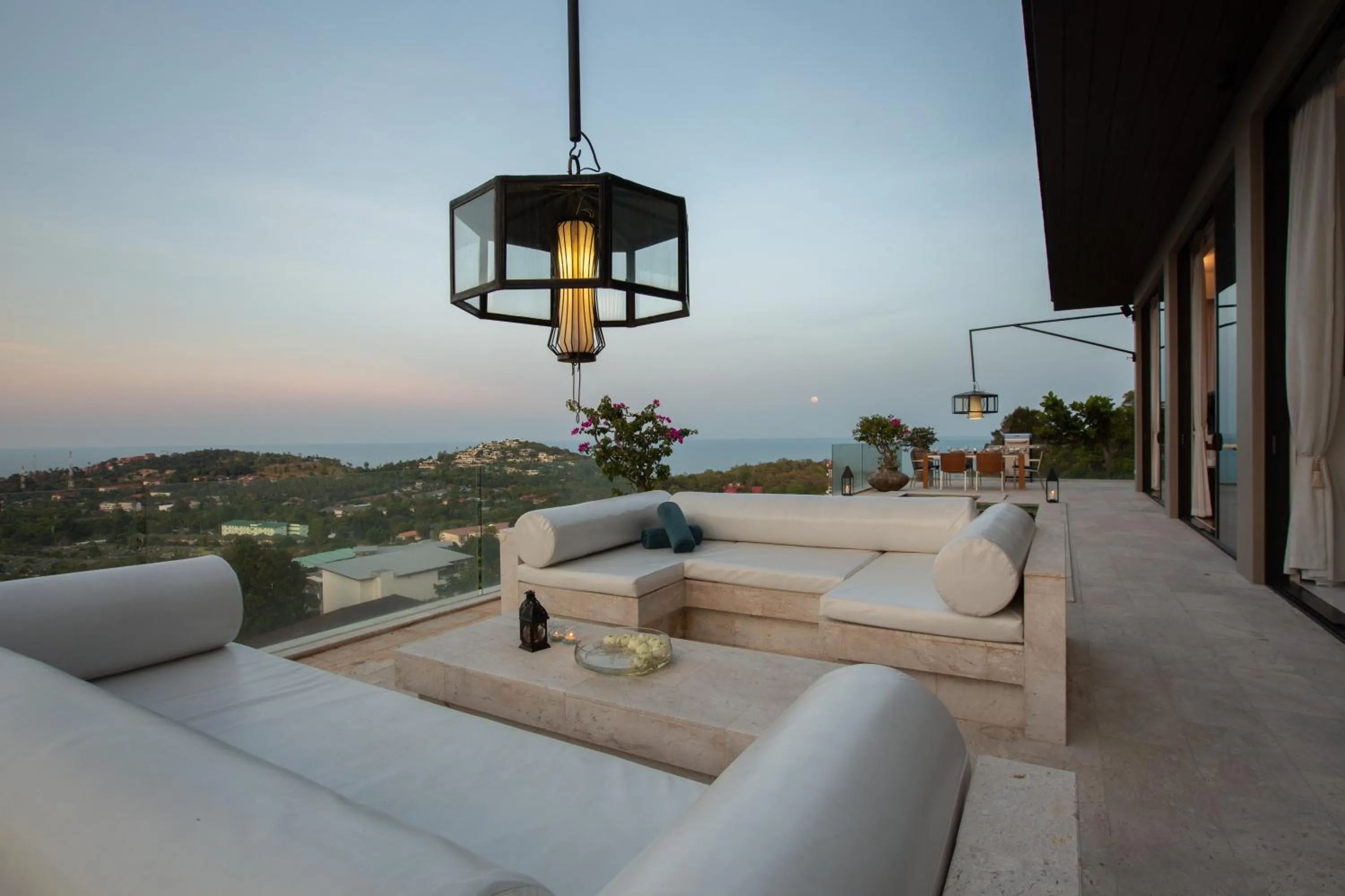 Villa Belle - fully serviced private sea view villa with an award winning in-house cook