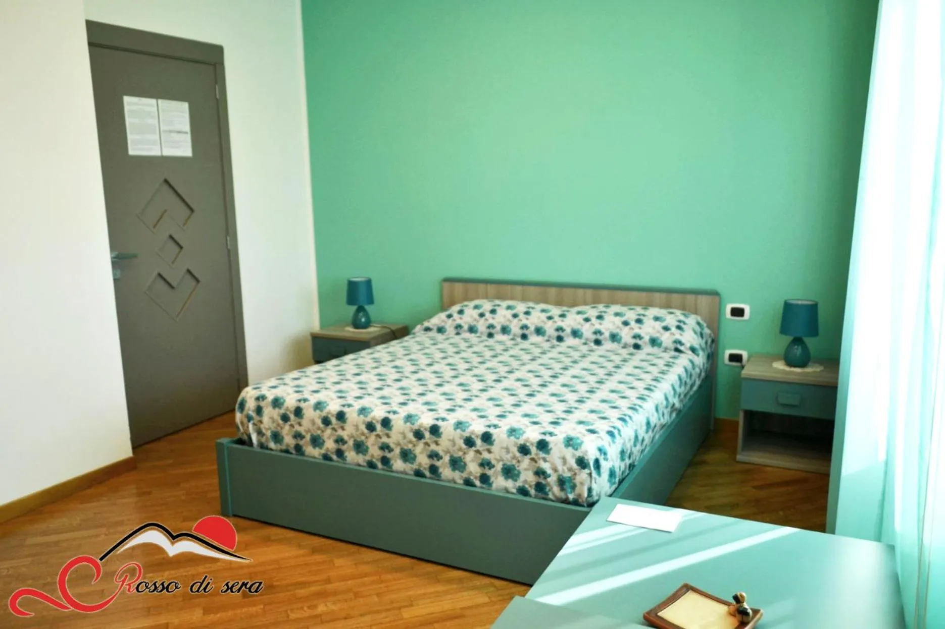 Bed in Rosso di sera