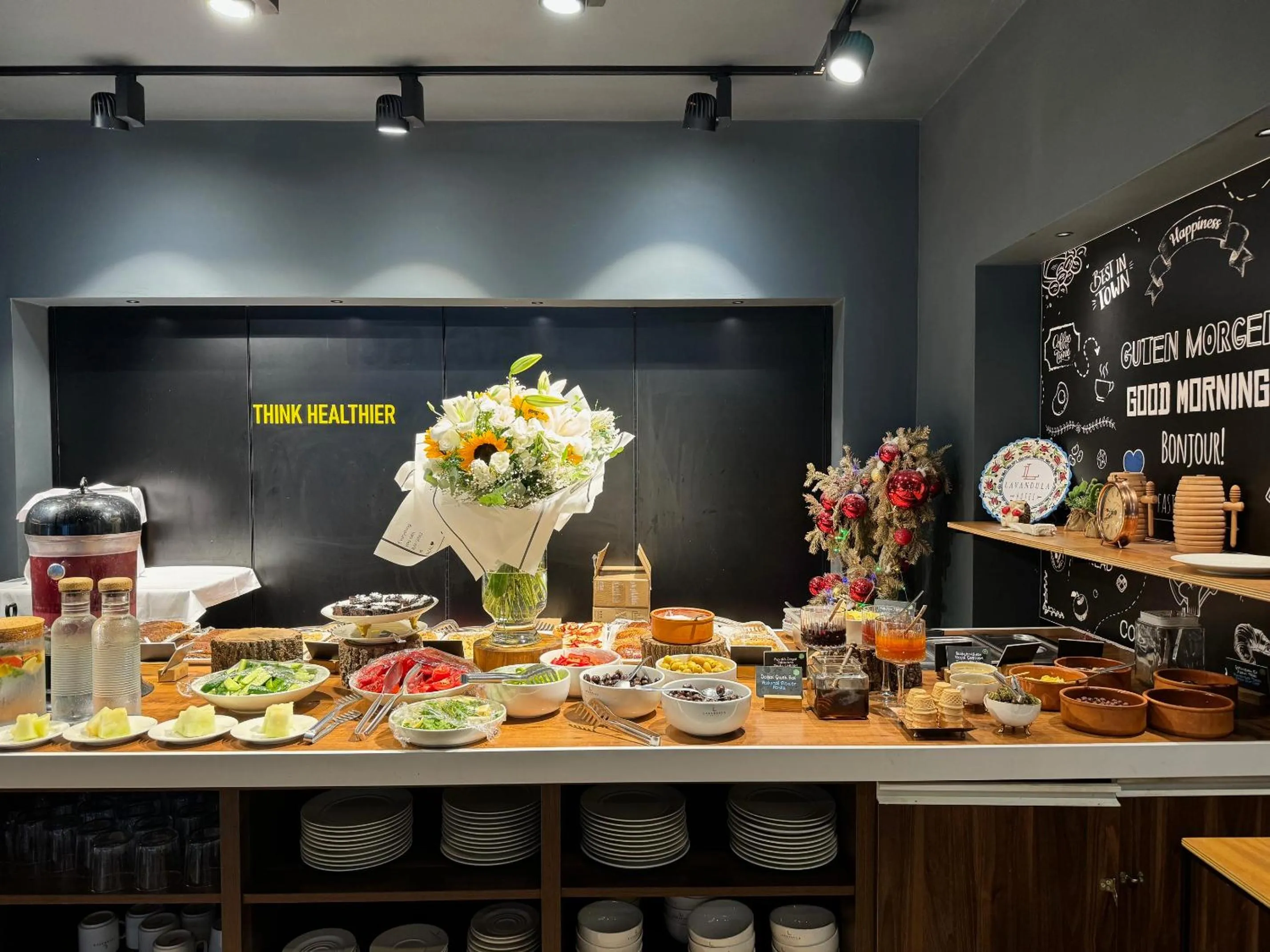 Continental breakfast in Levent Lavandula Hotel