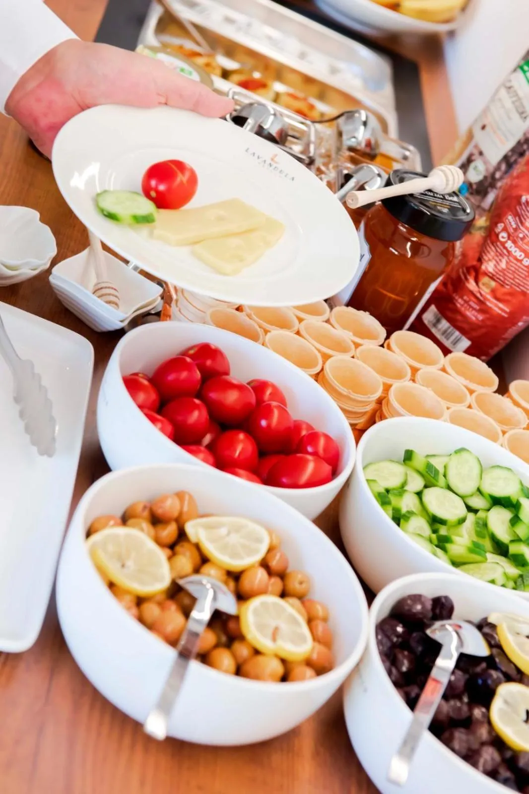 Food and drinks in Levent Lavandula Hotel