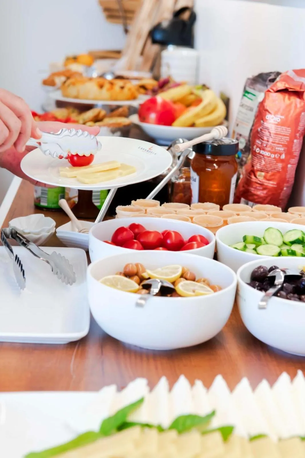 Food and drinks in Levent Lavandula Hotel