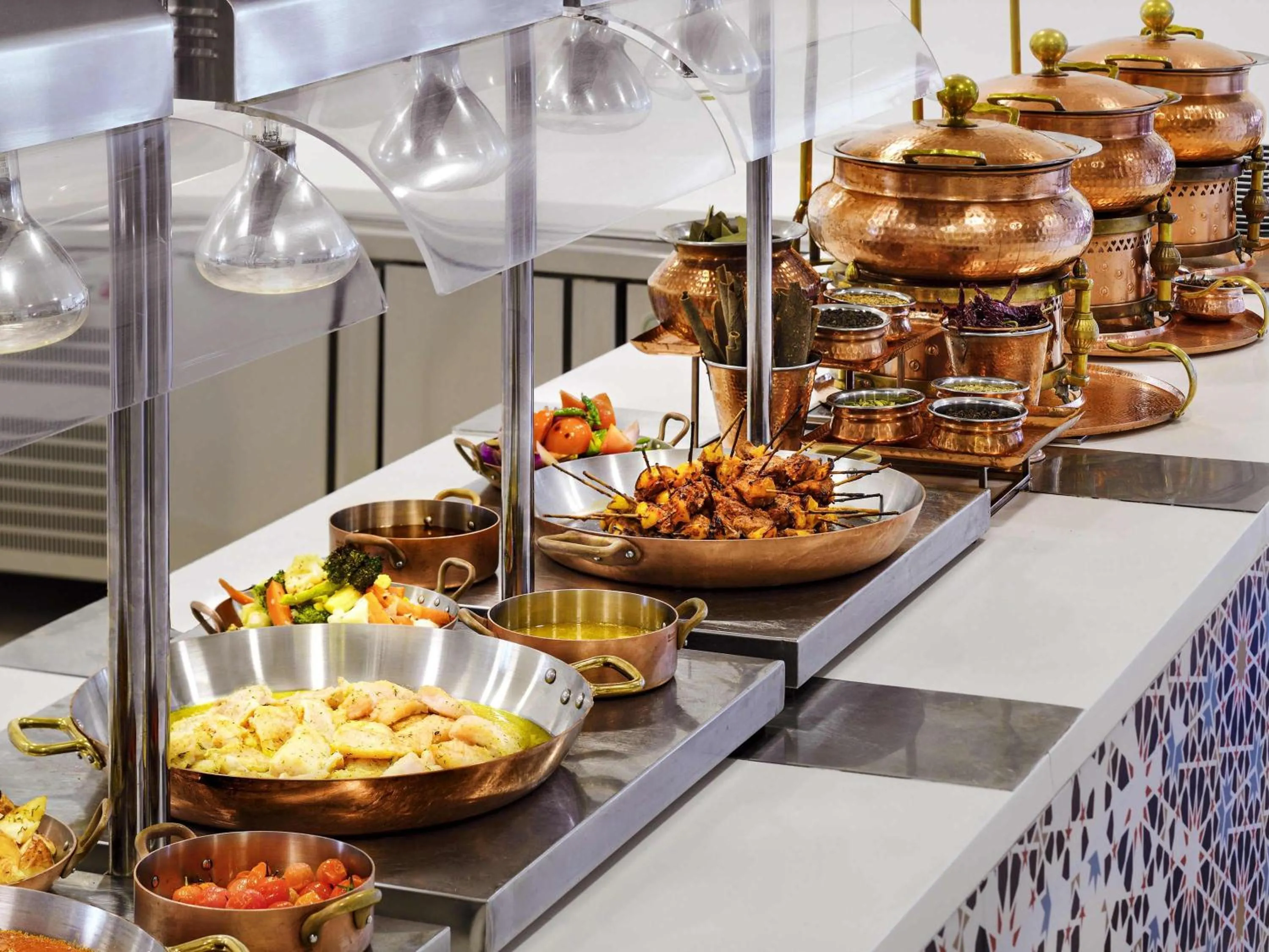 Restaurant/places to eat in Novotel Dubai Al Barsha