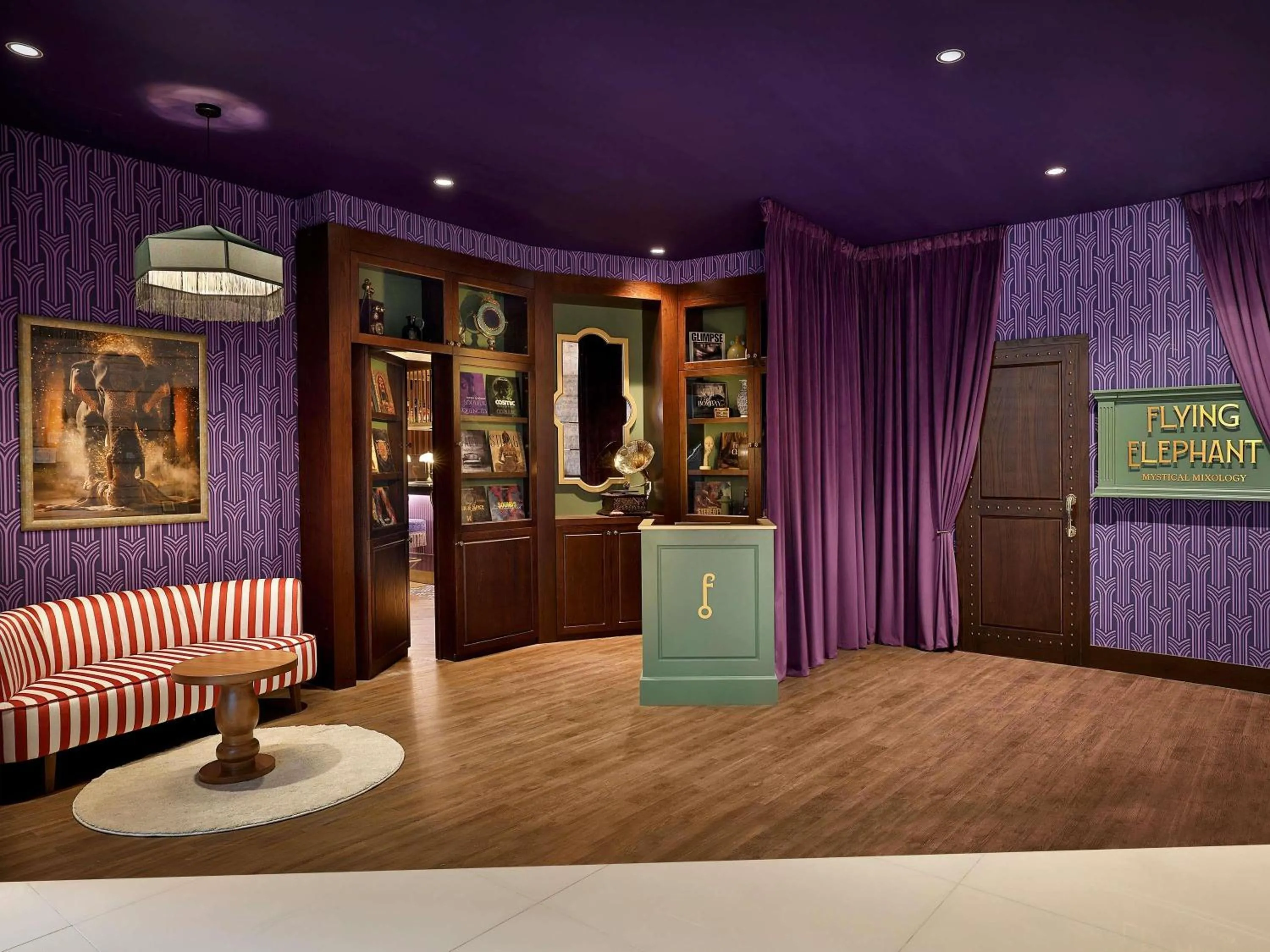 Lounge or bar in Novotel Dubai Al Barsha