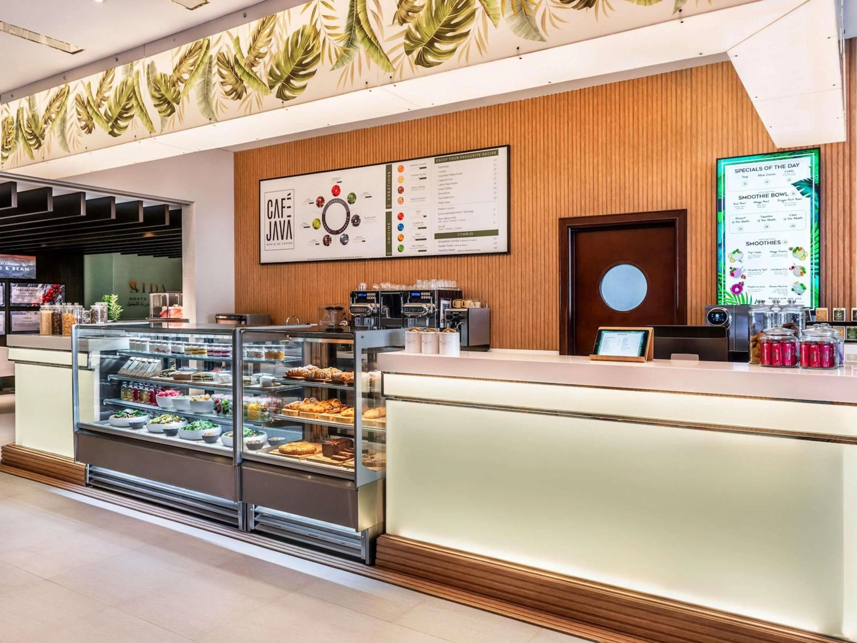 Restaurant/places to eat in Novotel Dubai Al Barsha