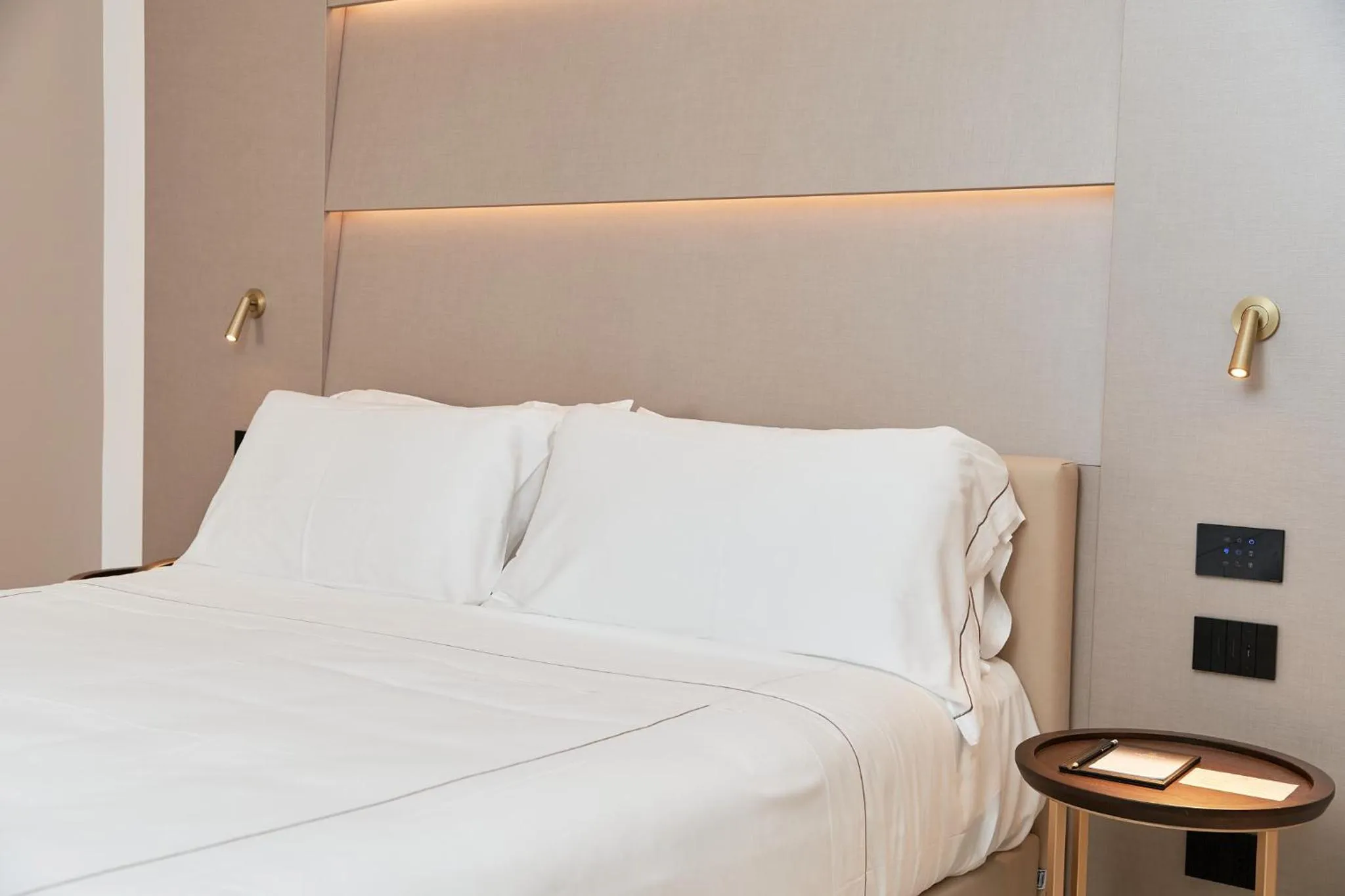 Bedroom, Bed in Palazzo Salomone