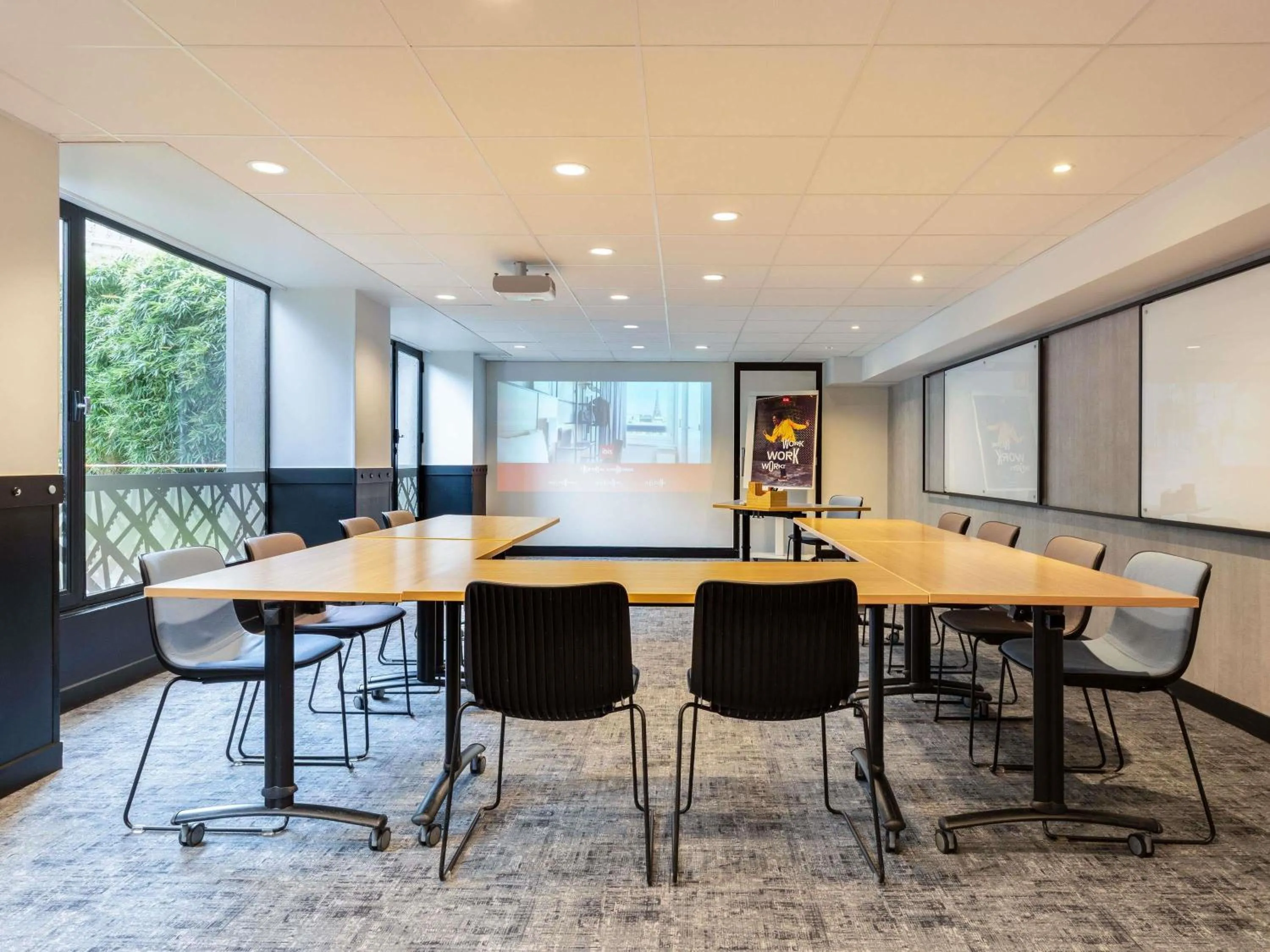 Meeting/conference room in Ibis Paris Tour Eiffel Cambronne 15ème