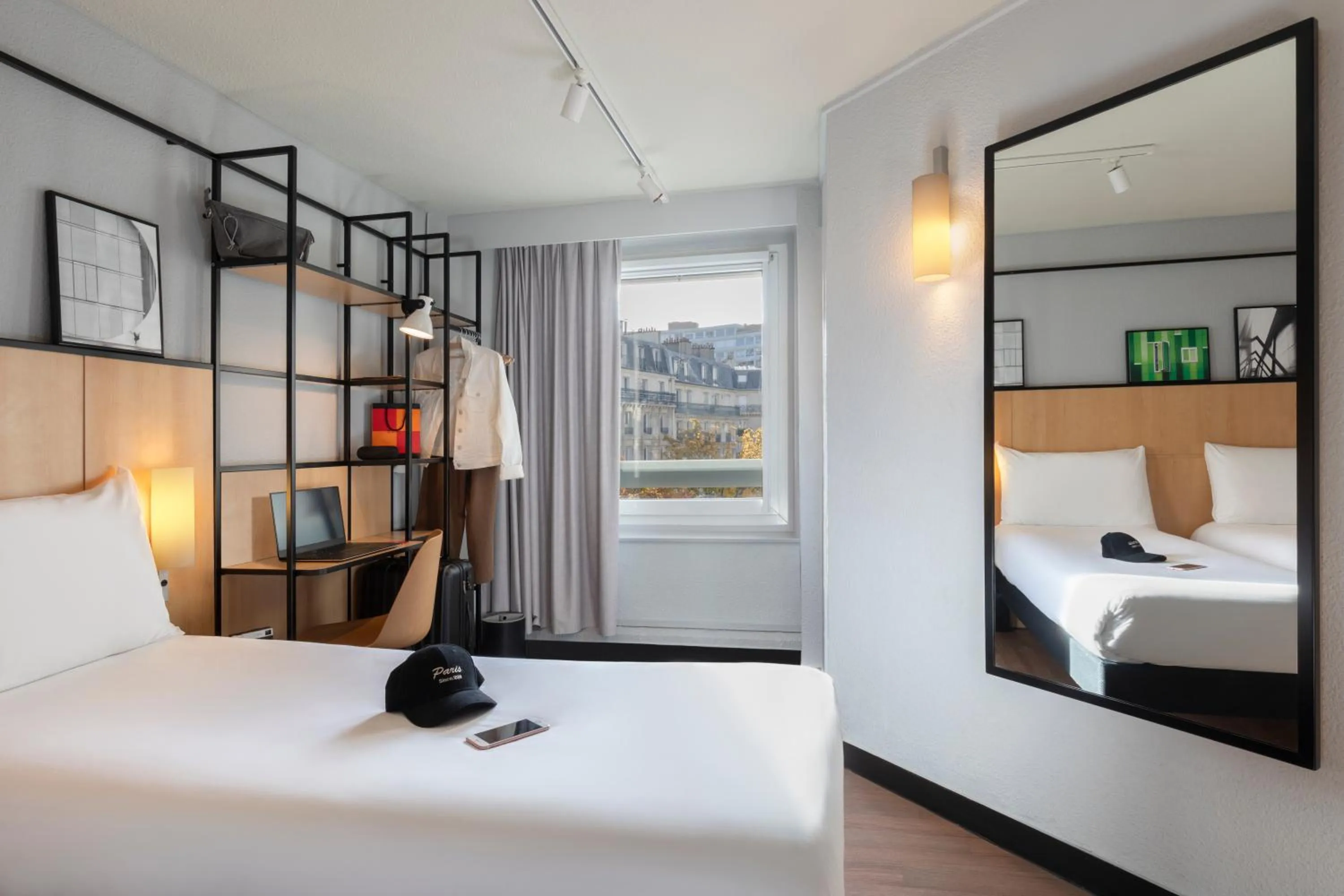 Bedroom, Bed in Ibis Paris Tour Eiffel Cambronne 15ème