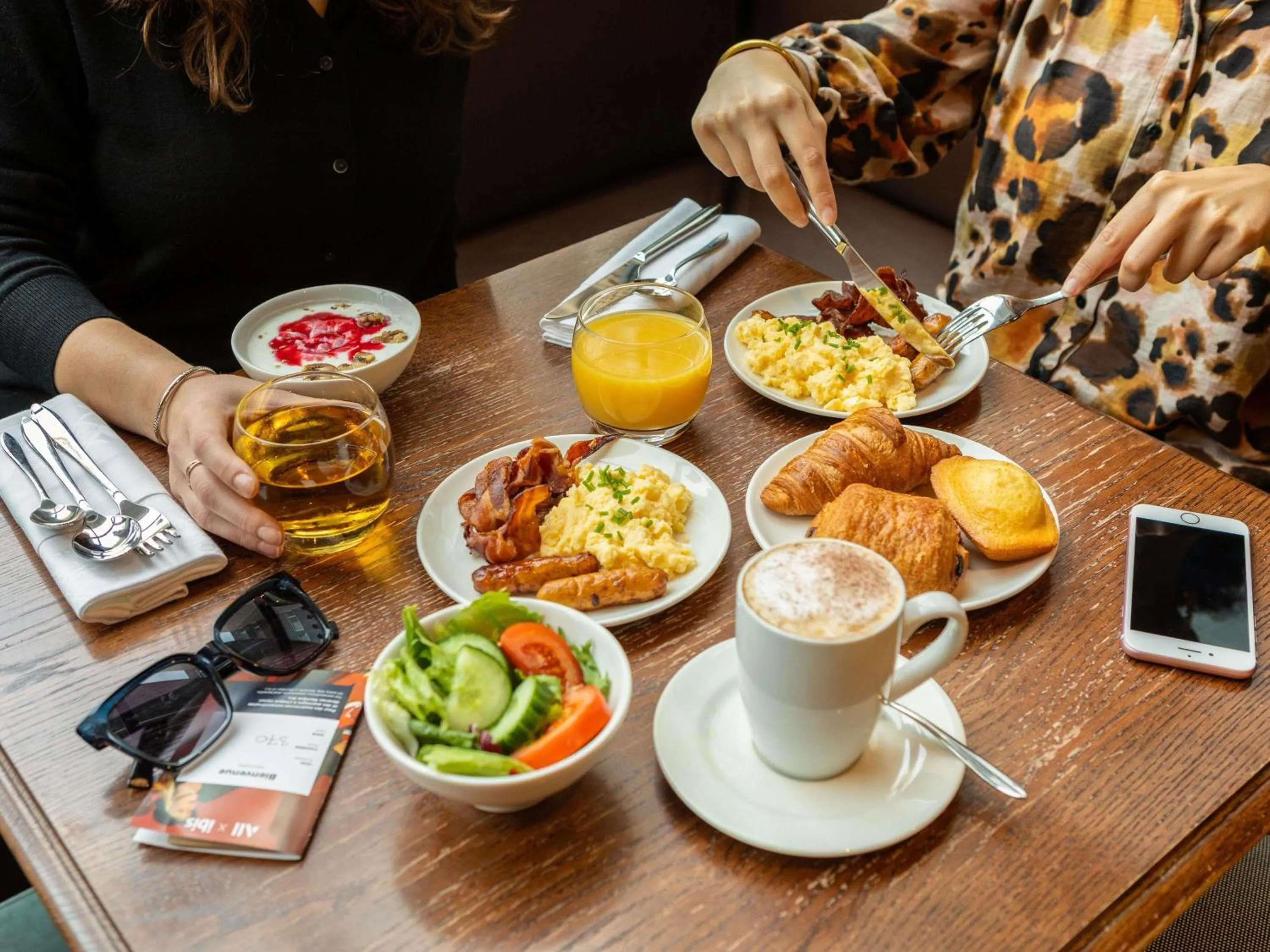 Breakfast in Ibis Paris Tour Eiffel Cambronne 15ème