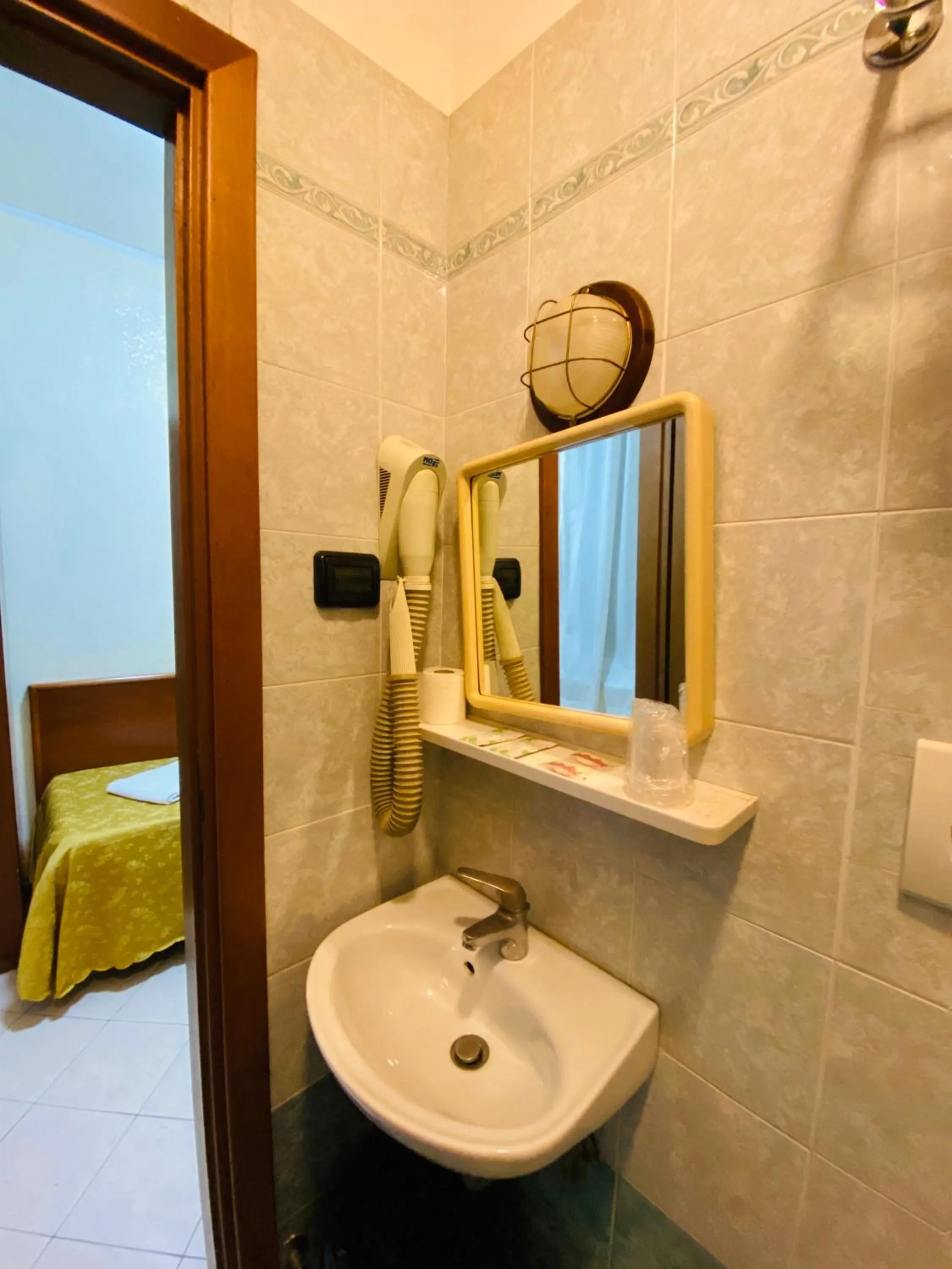 Bathroom in Hotel Ferrari