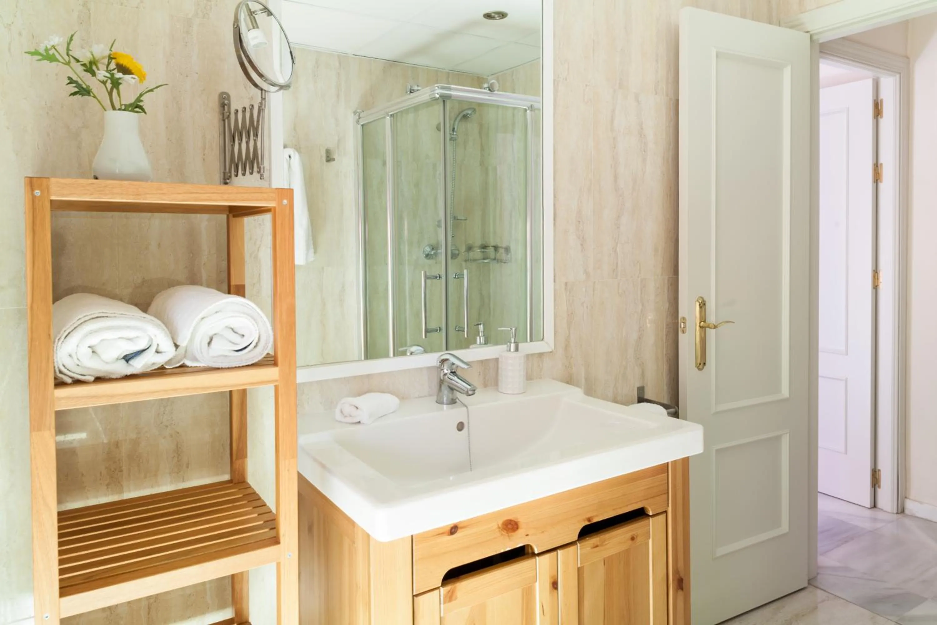 Toilet in CSE Apartamentos Altamira