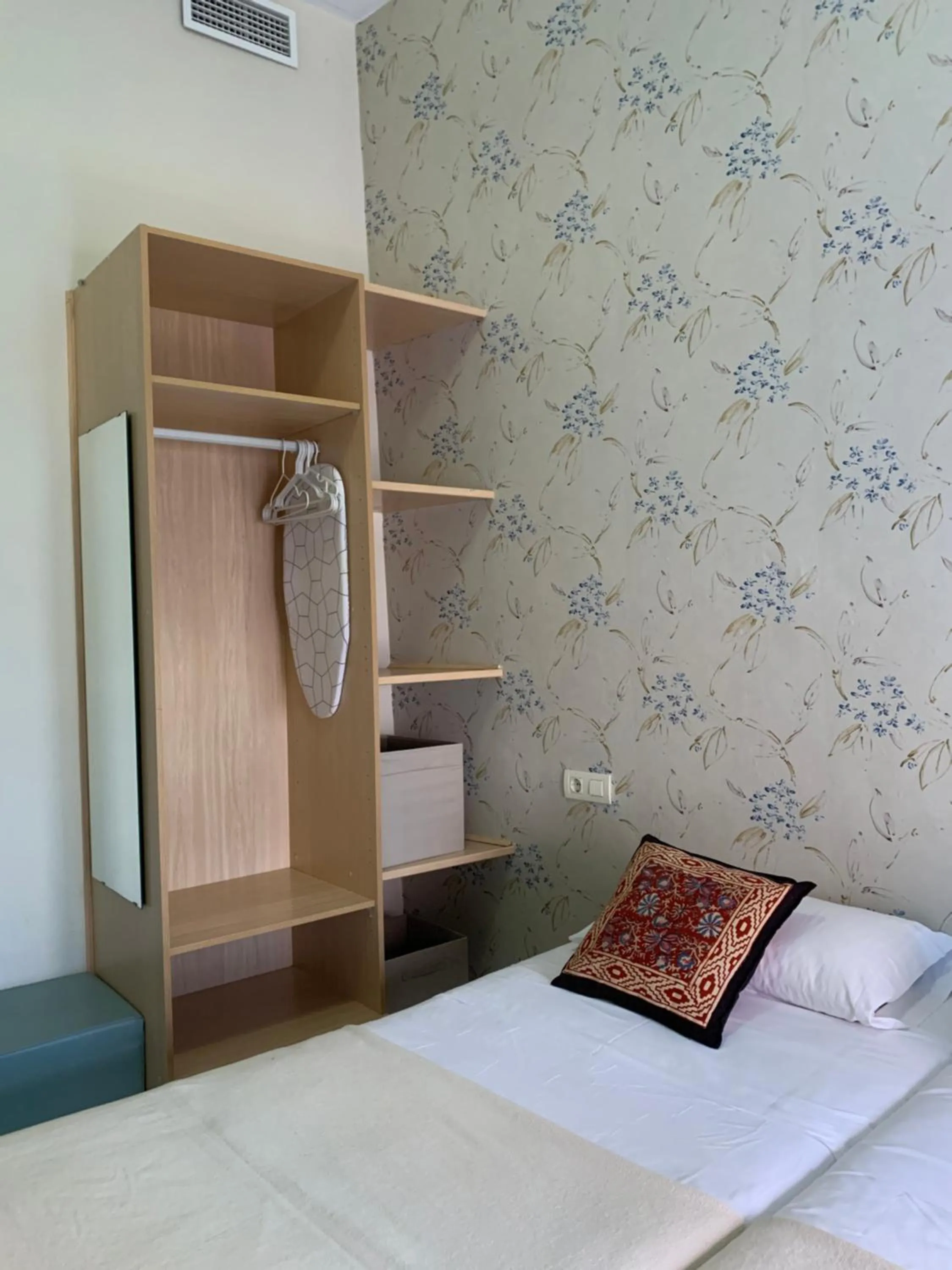 Photo of the whole room, Bed in CSE Apartamentos Altamira