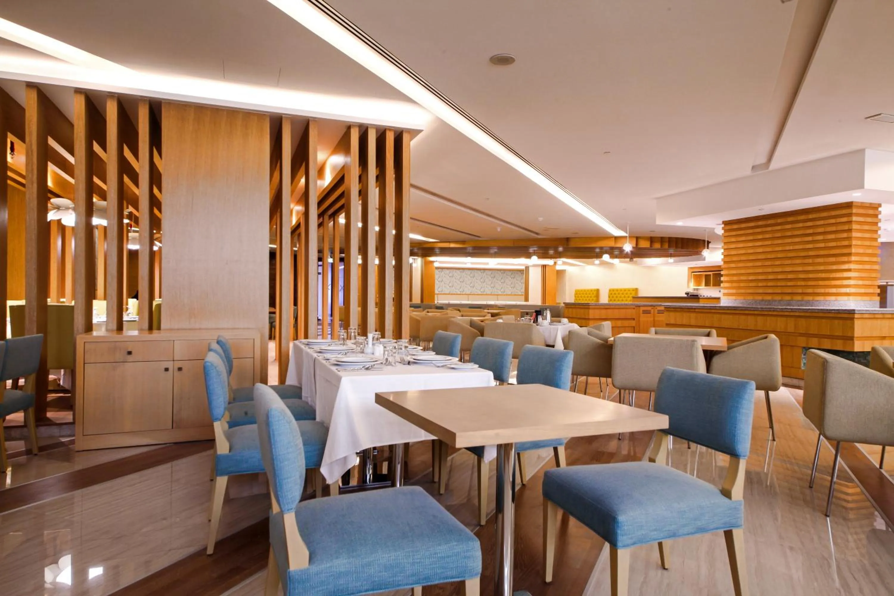 Restaurant/places to eat in Lavender Hotel Al Nahda Dubai