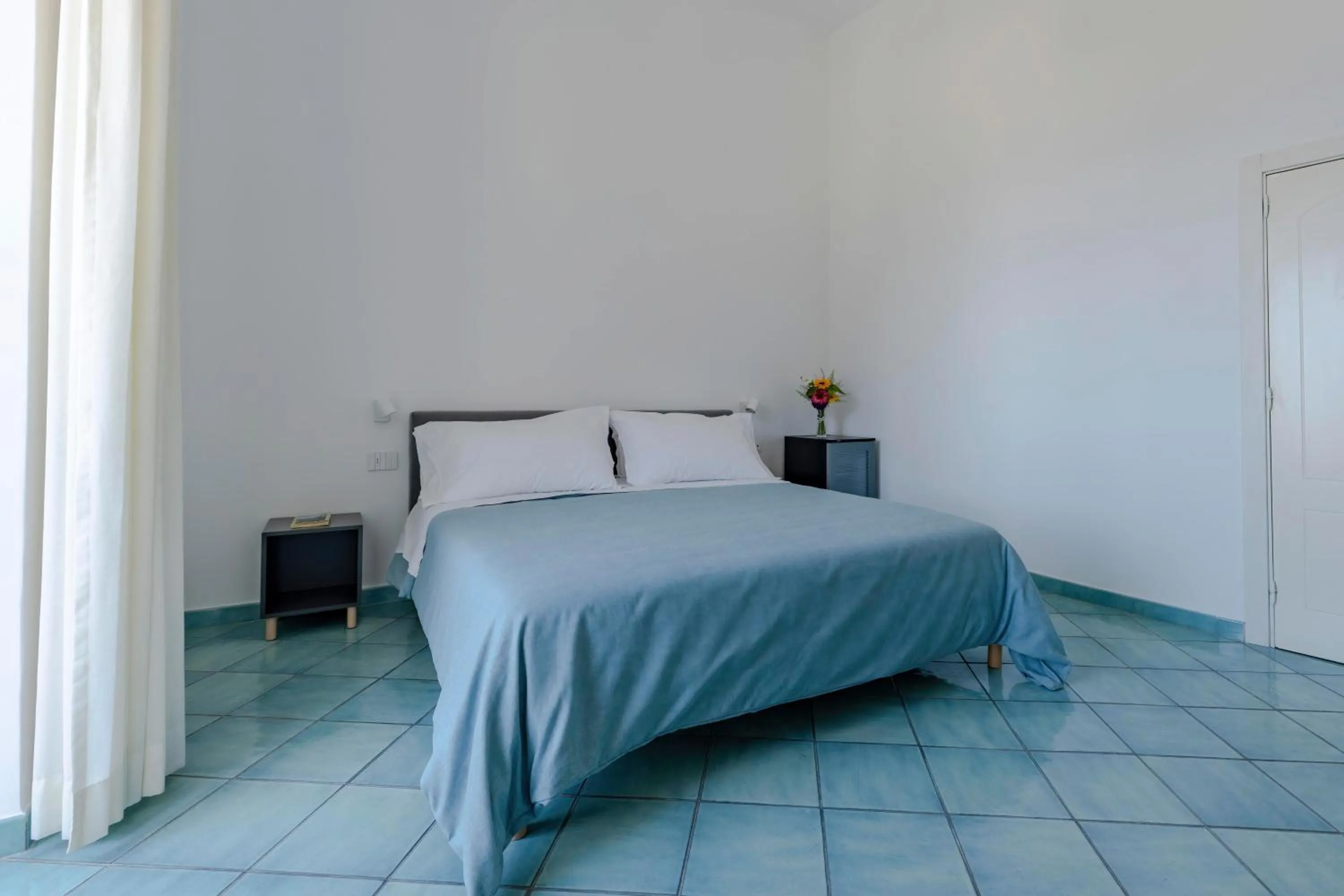 Bed in Albergo La Prora