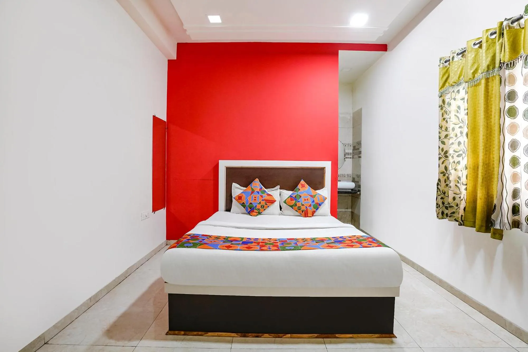 Bed in Via Sai Lodging - Nashik Railway Station