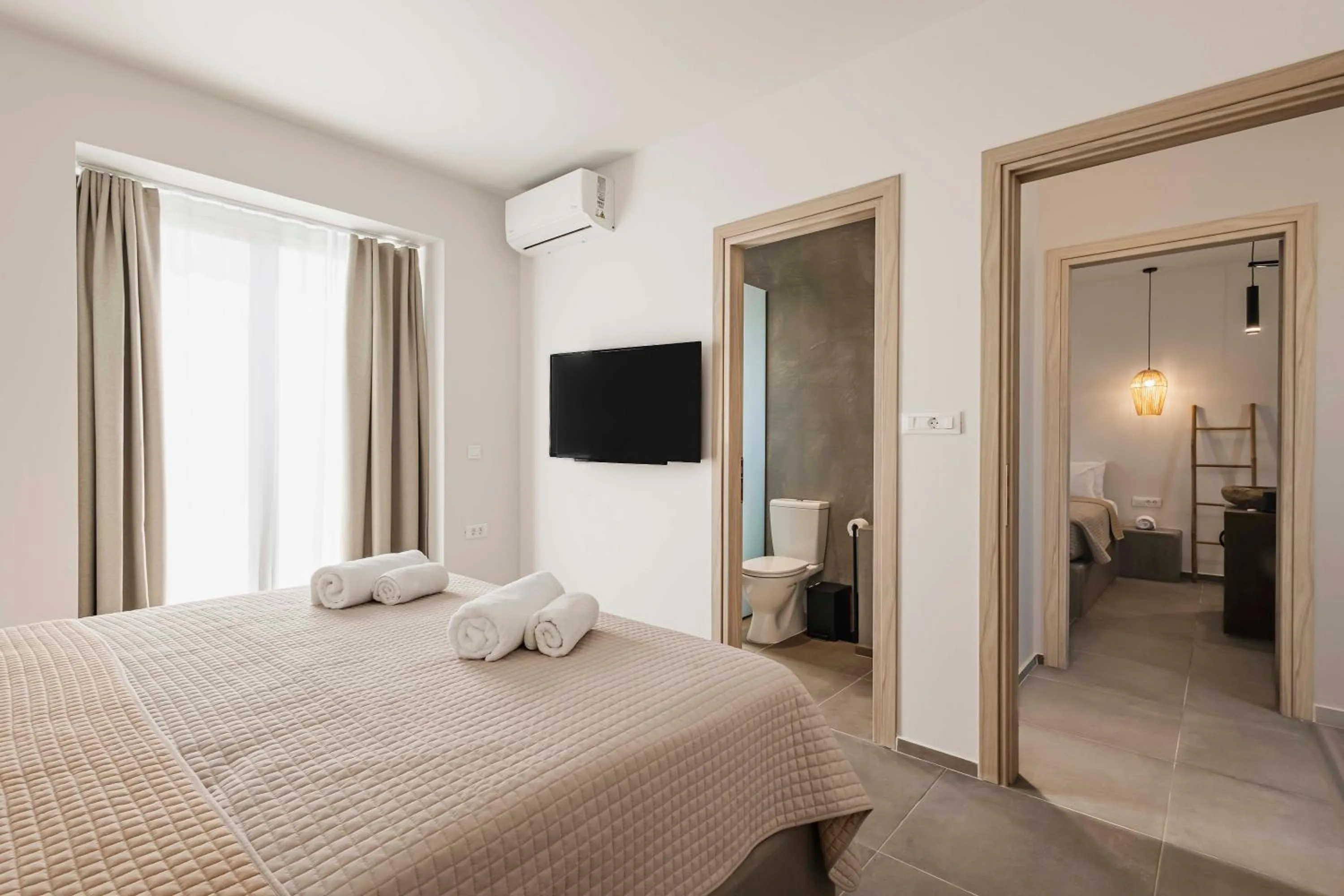 Bed in Kouros Exclusive Hotel & Suites - Adults Only