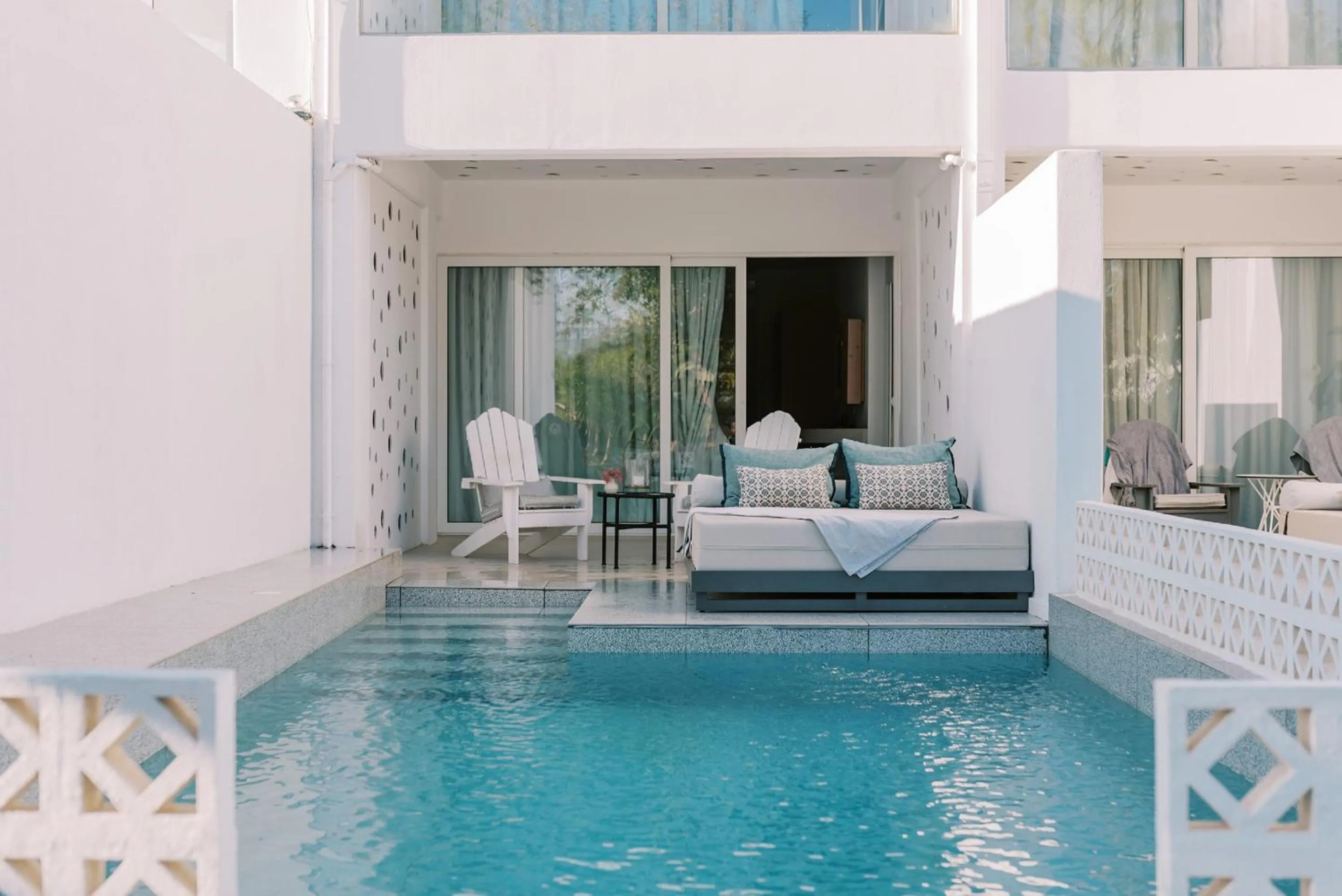 Swimming pool in Kouros Exclusive Hotel & Suites - Adults Only