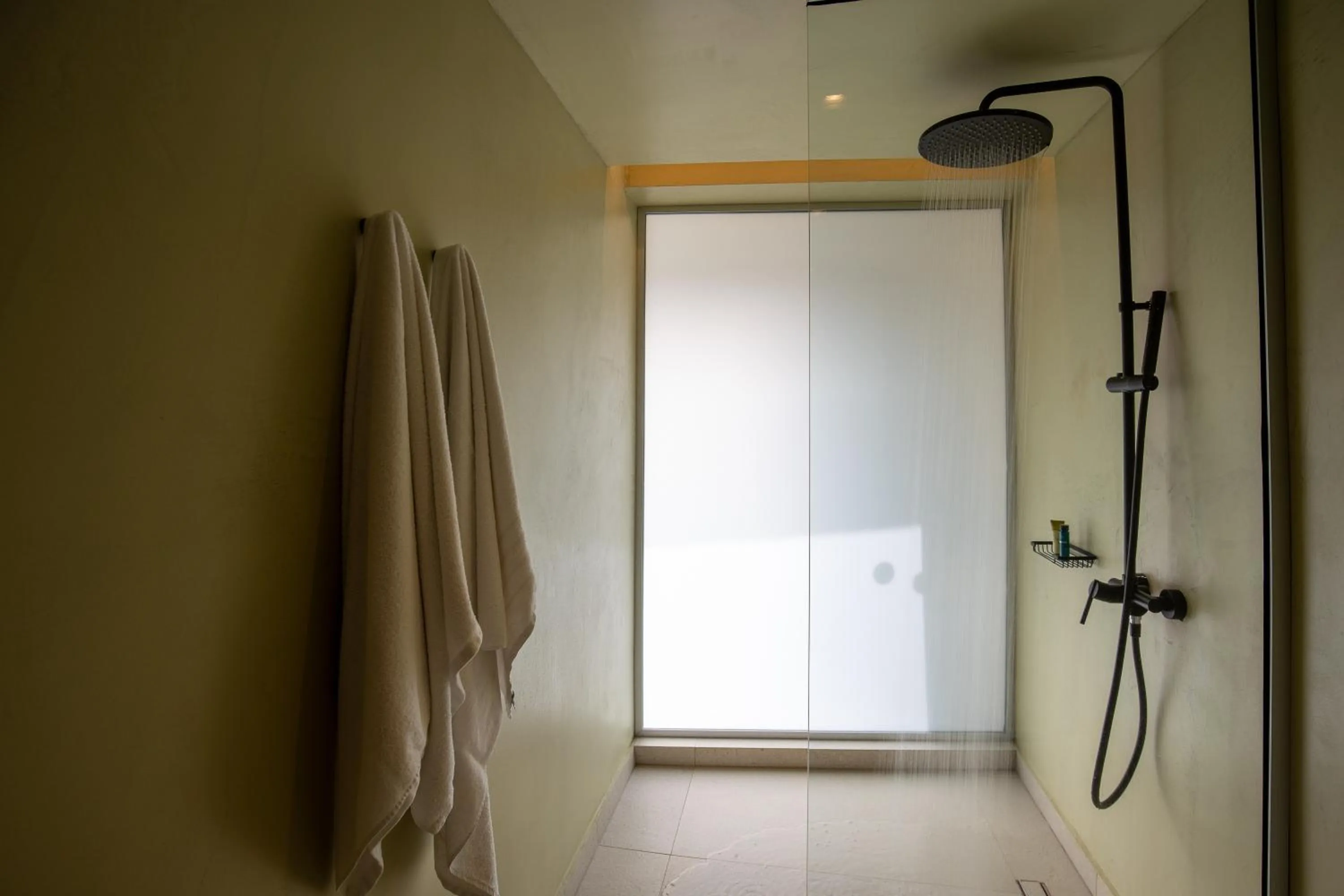 Shower in Kouros Exclusive Hotel & Suites - Adults Only
