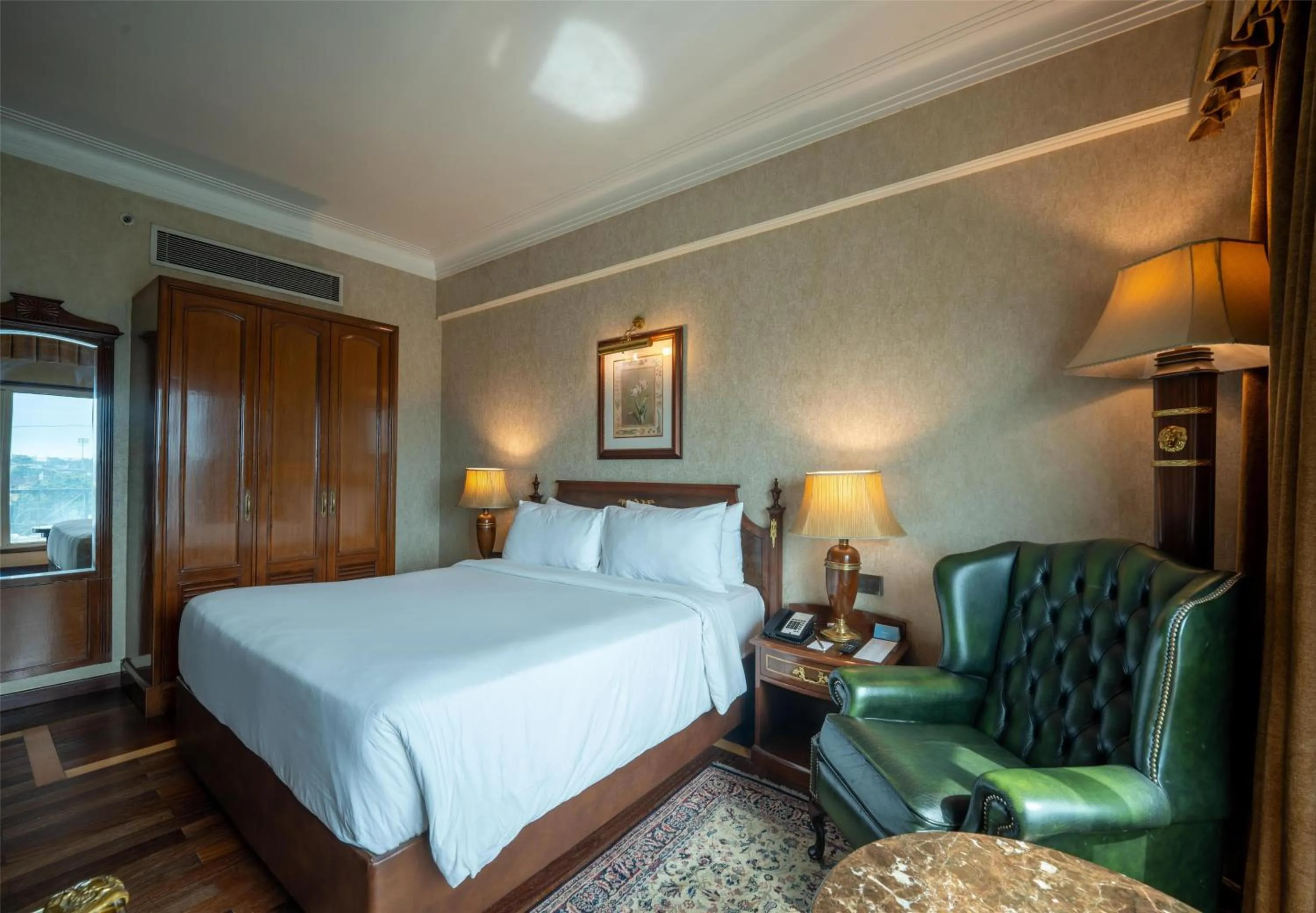 Bedroom, Bed in Radisson Hotel Jalandhar