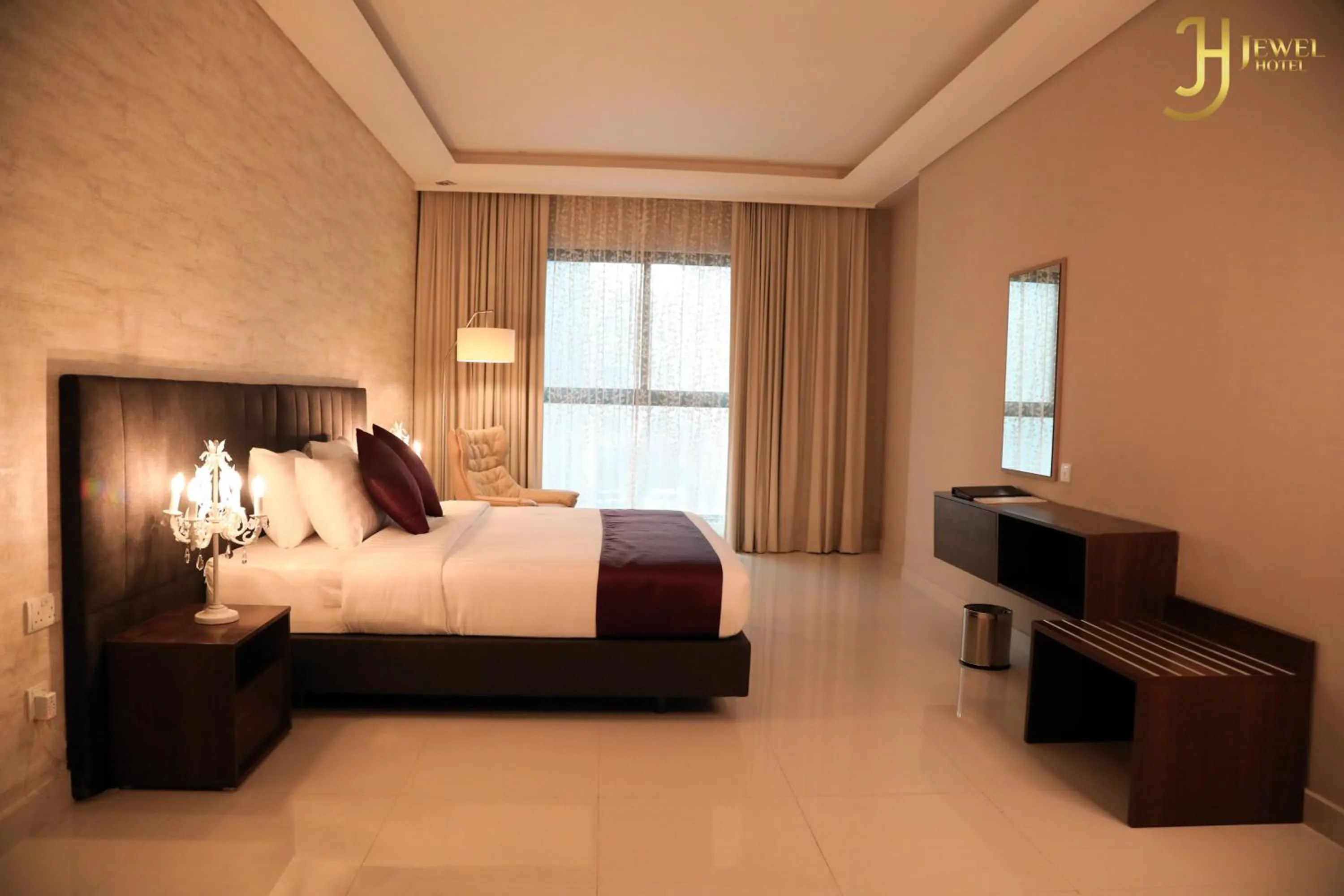 Bedroom, Bed in Sunday Luxury Downtown Adliya Formerly Jewel Hotel