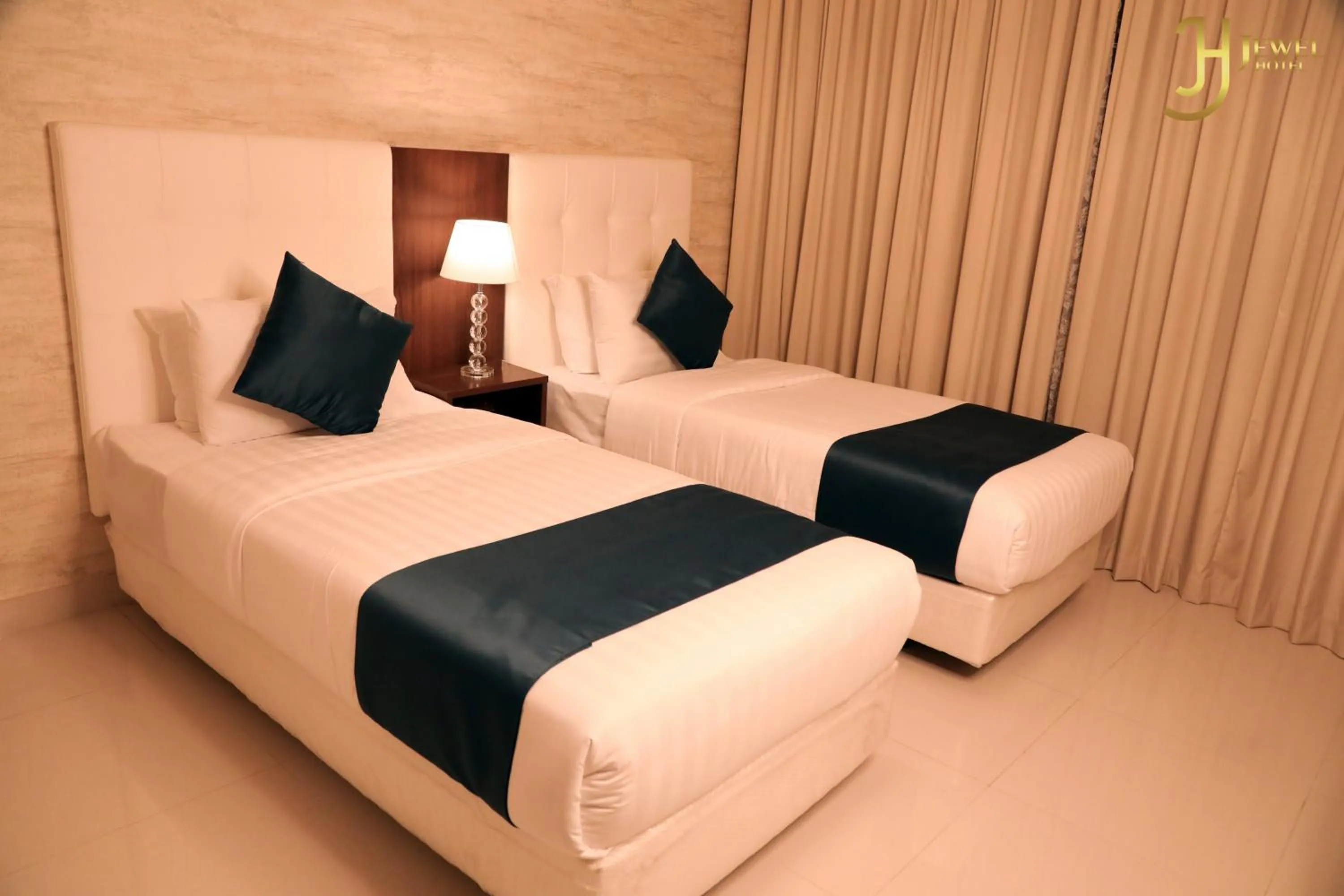 Bedroom, Bed in Sunday Luxury Downtown Adliya Formerly Jewel Hotel