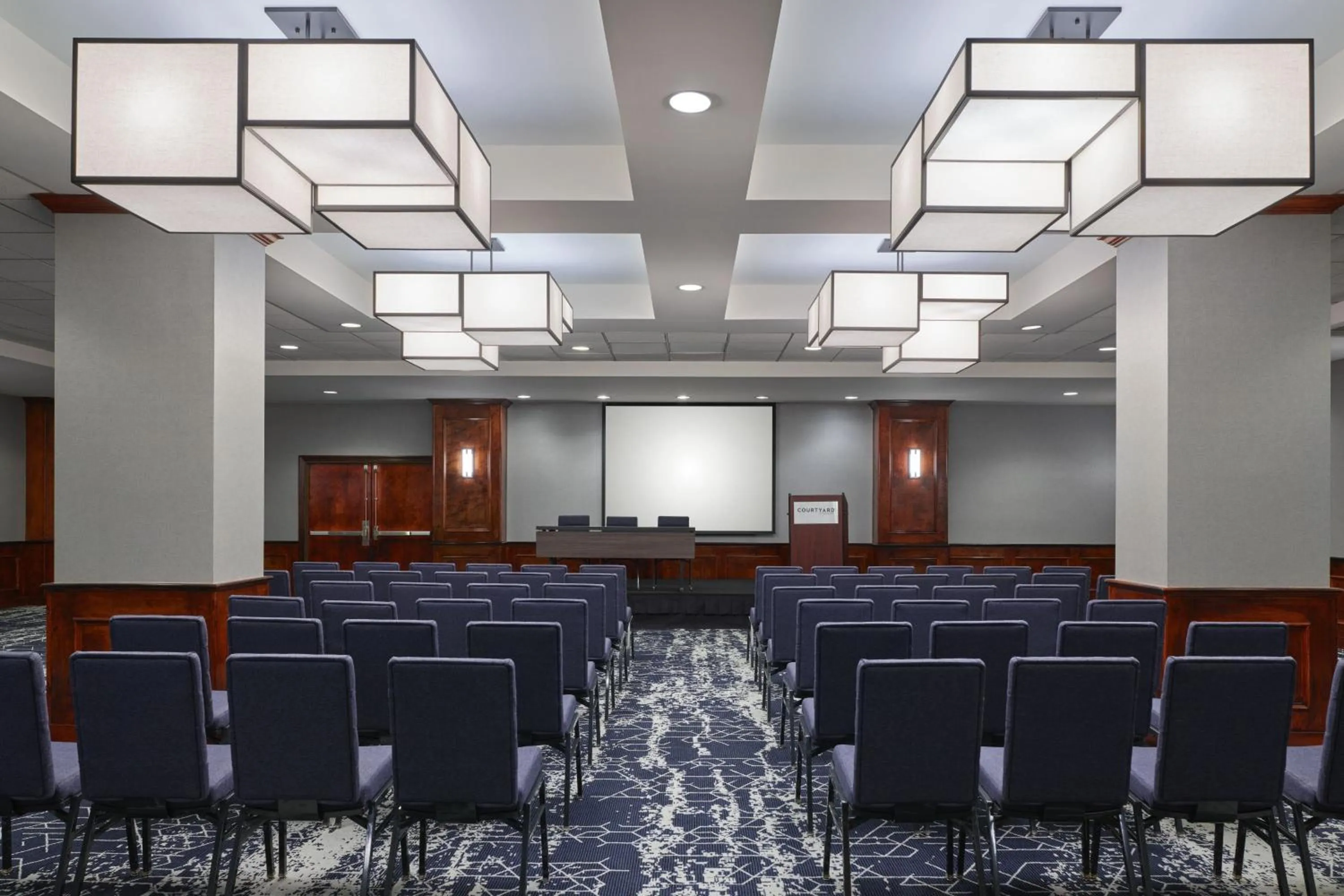 Meeting/conference room in Courtyard Culver City Los Angeles