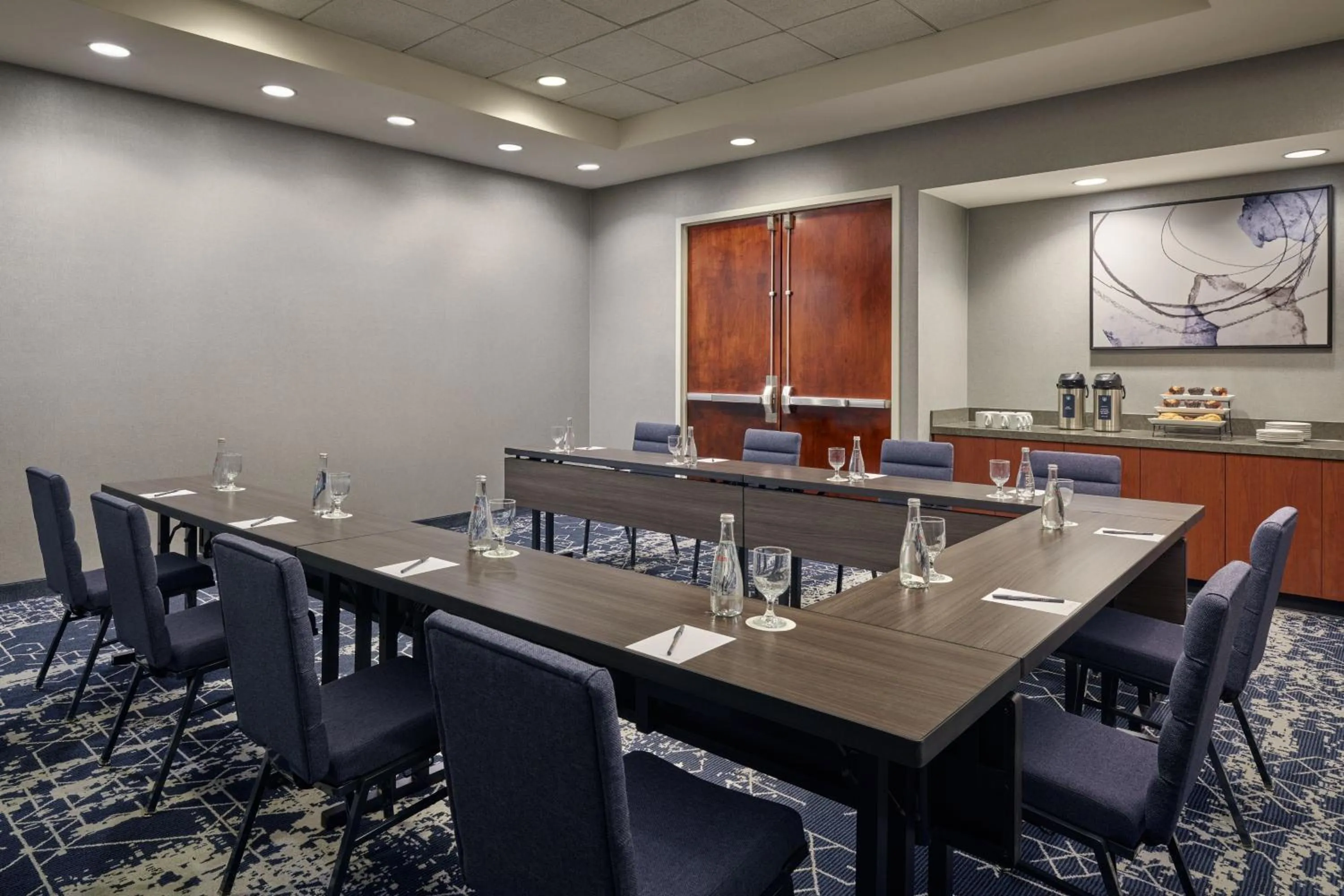 Meeting/conference room in Courtyard Culver City Los Angeles