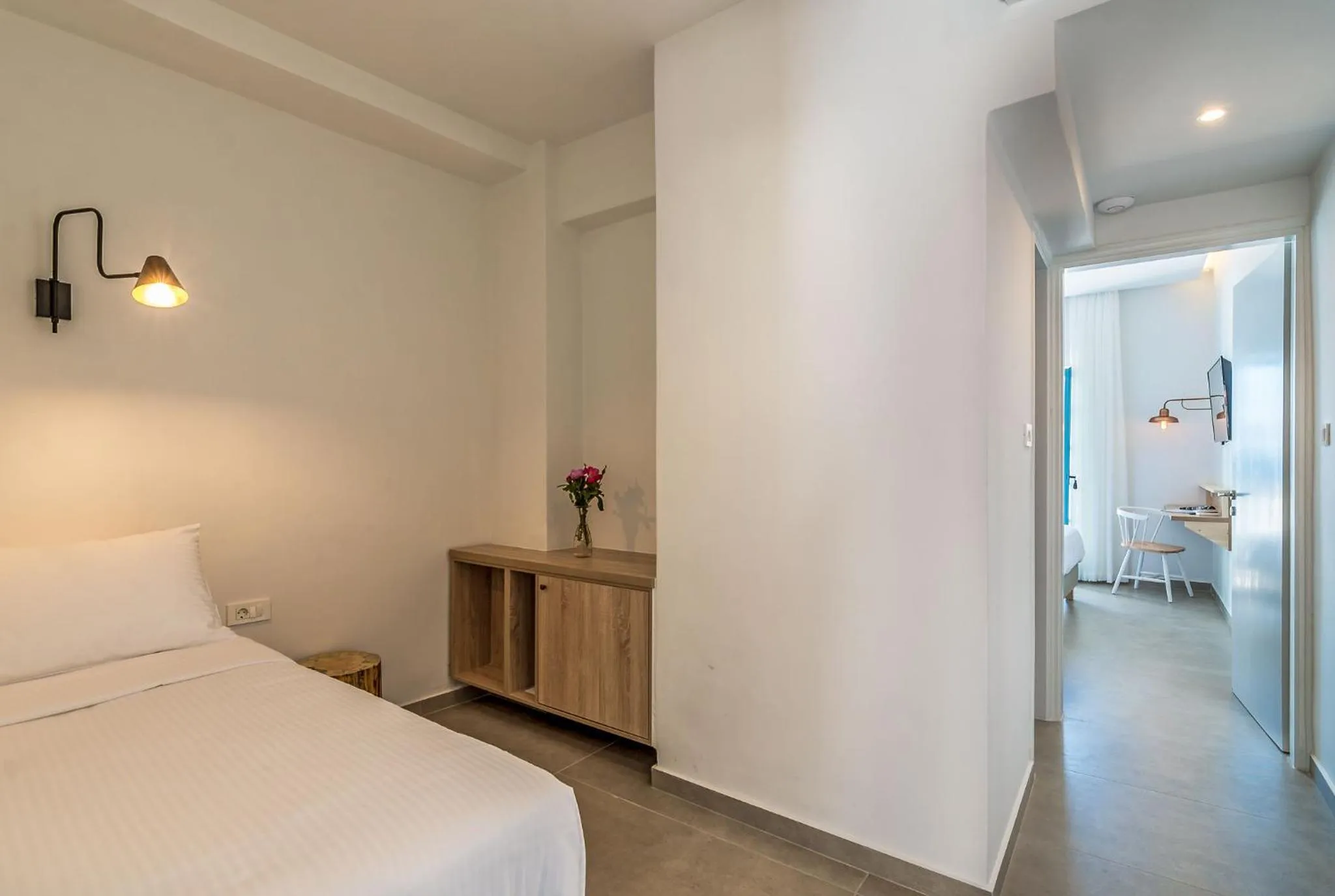 Bed in Livikon by the Sea