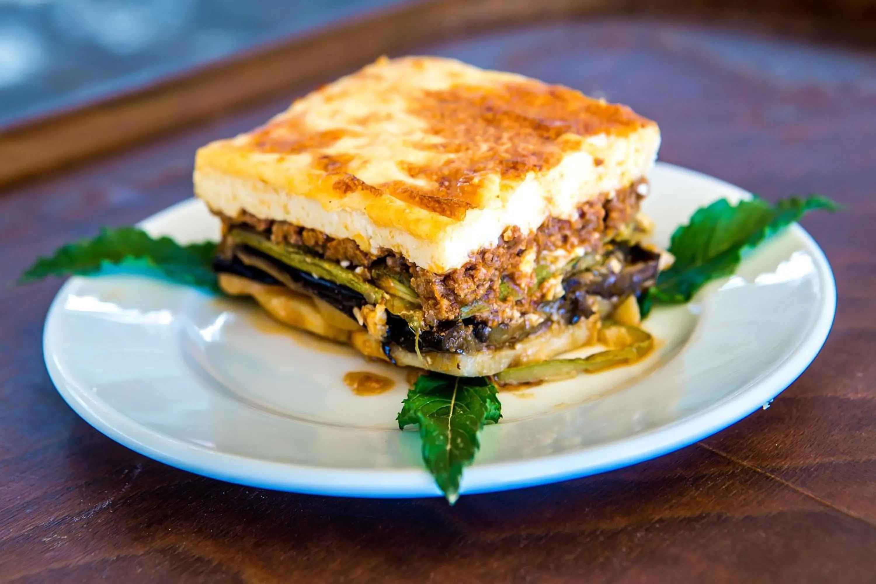 Food and drinks in Livikon by the Sea