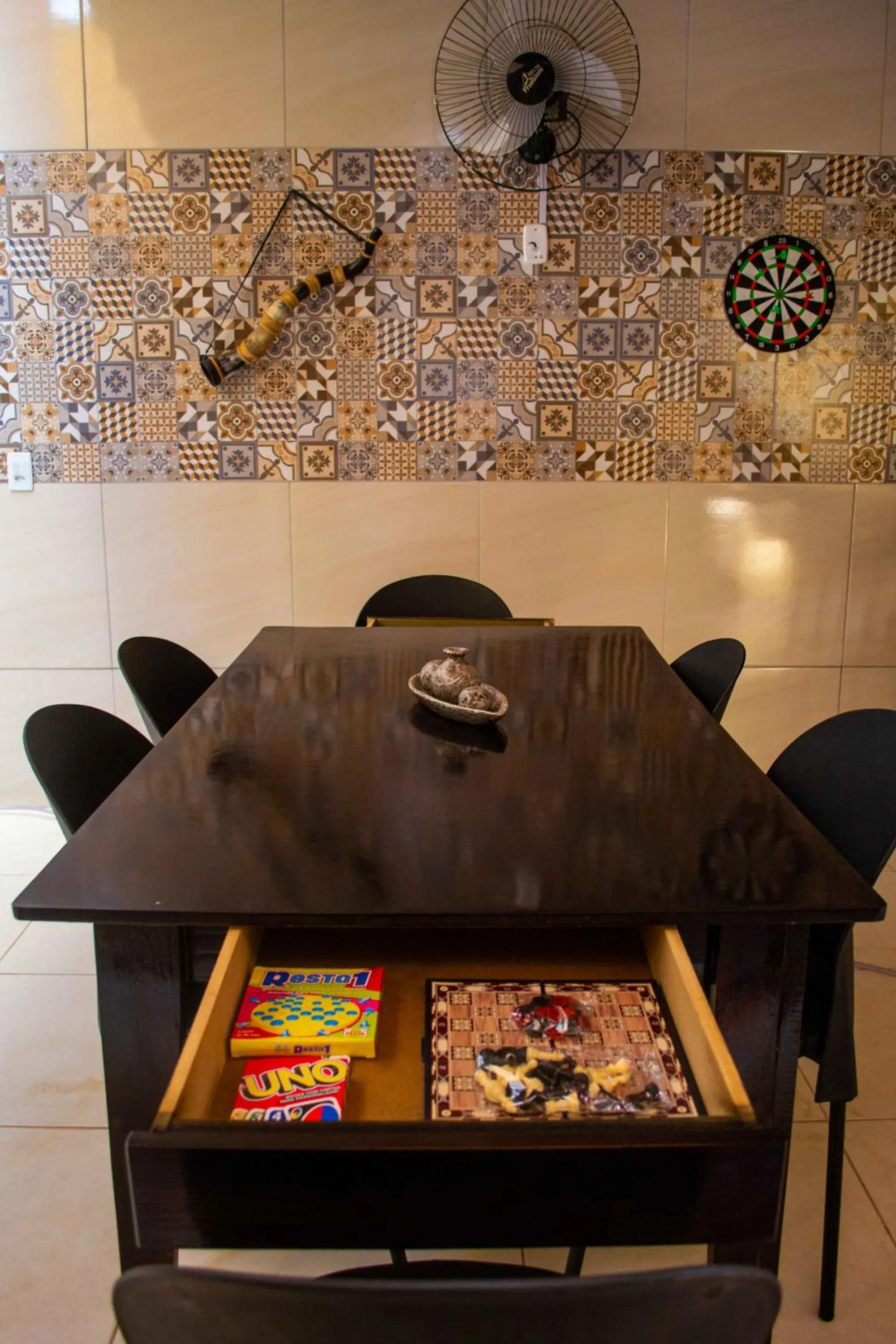 Casa com 2 Quartos e Varanda Gourmet