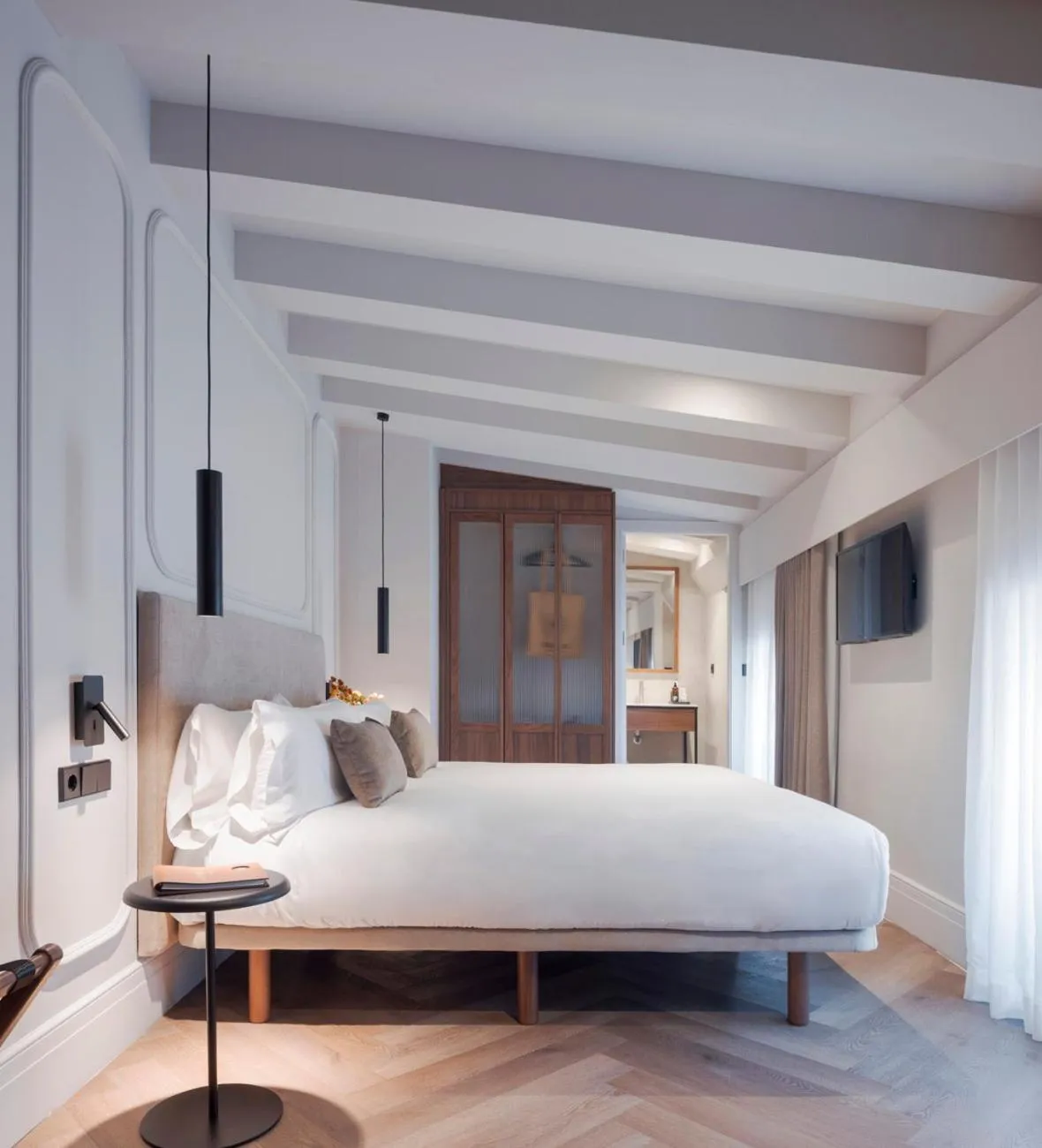 Photo of the whole room, Bed in Lotelito