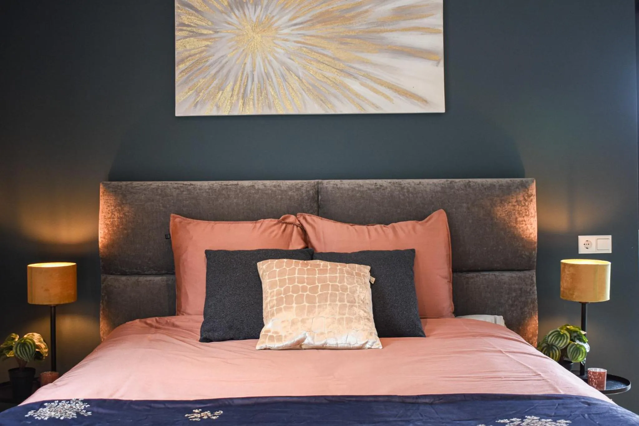 Bed in DreamZzz Boutique B&B Kaatsheuvel