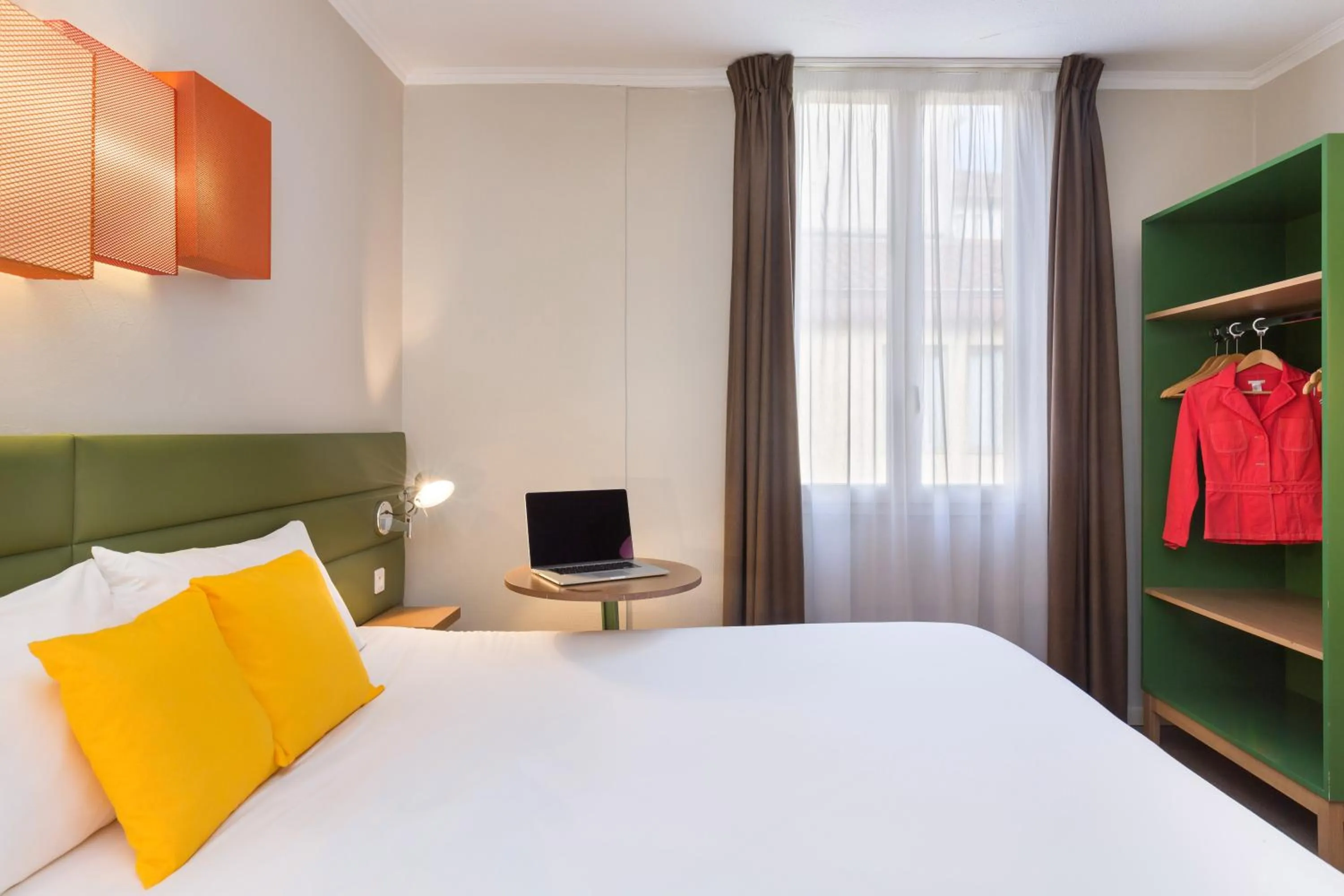 Bed in ibis Styles Toulouse Centre Gare
