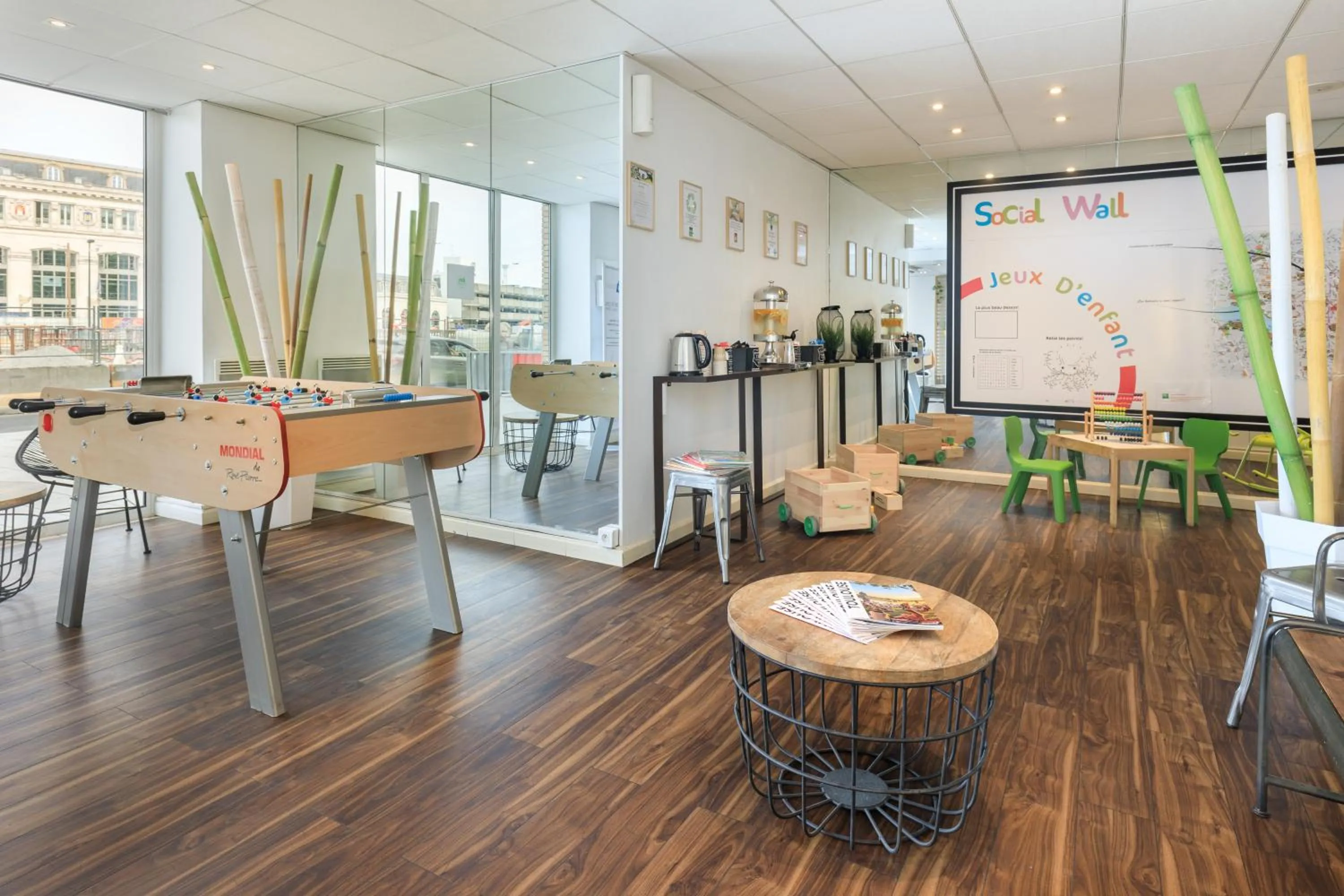 Lounge or bar in ibis Styles Toulouse Centre Gare