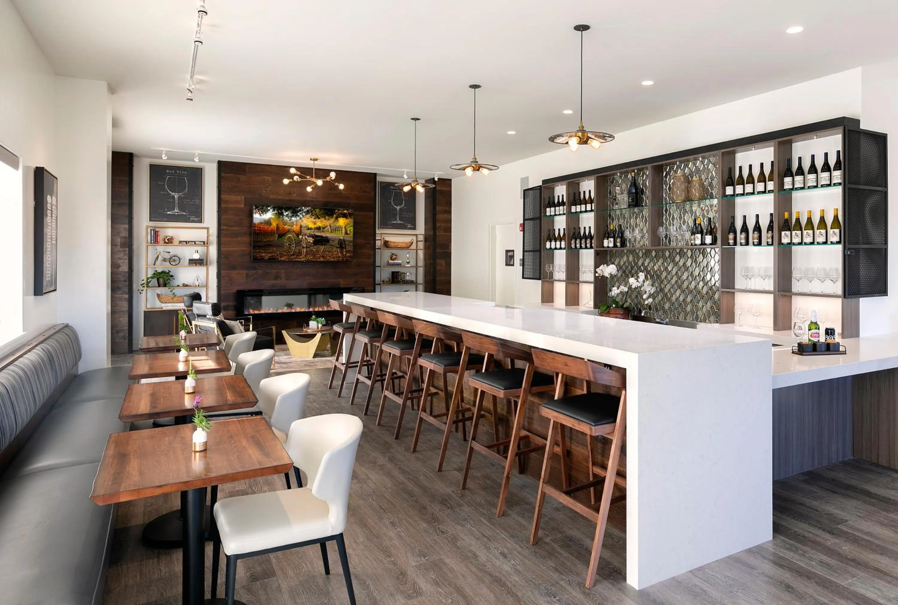 Restaurant/places to eat in Wine Stone Inn