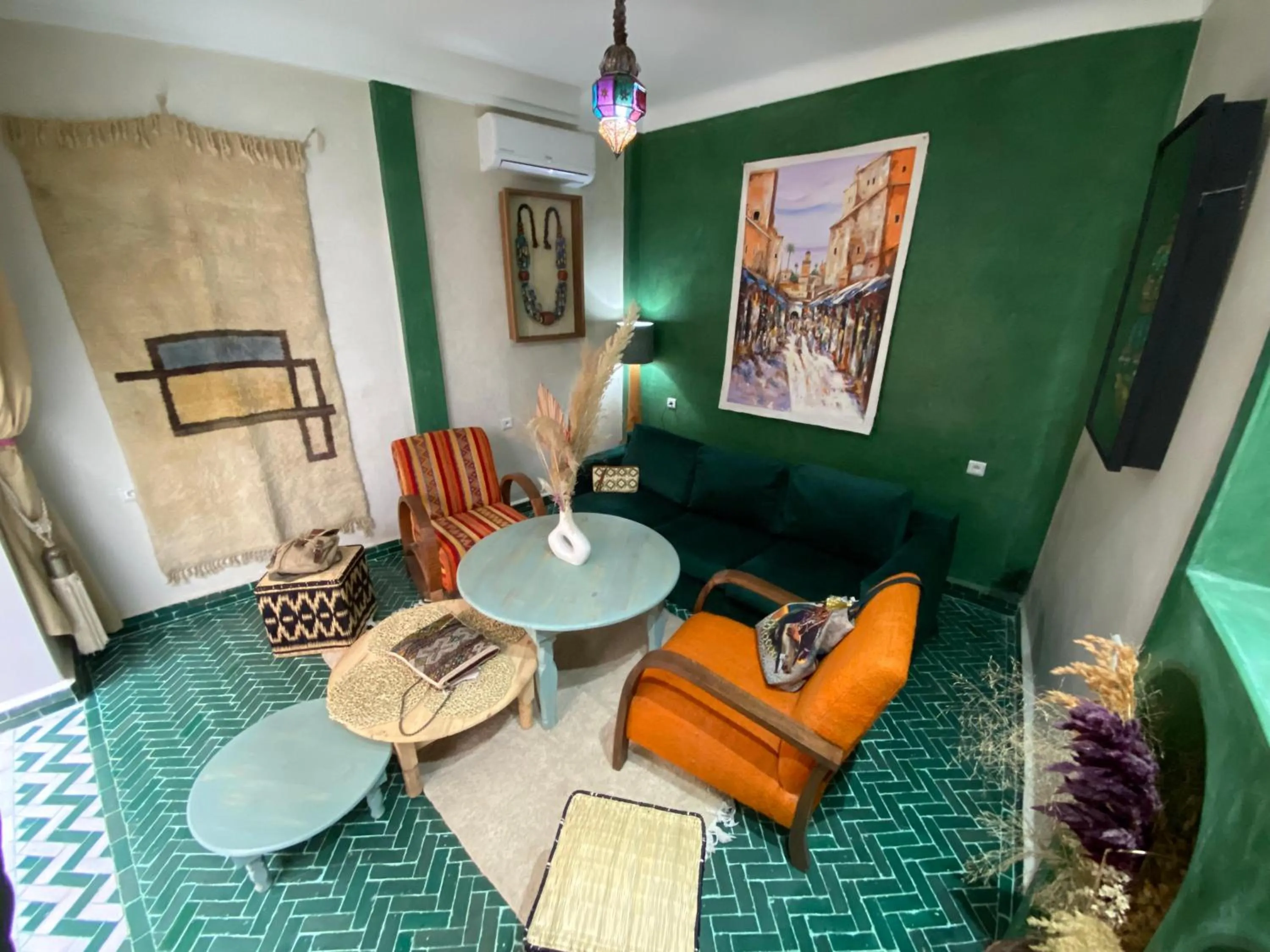 Living room in Riad 7 Saints