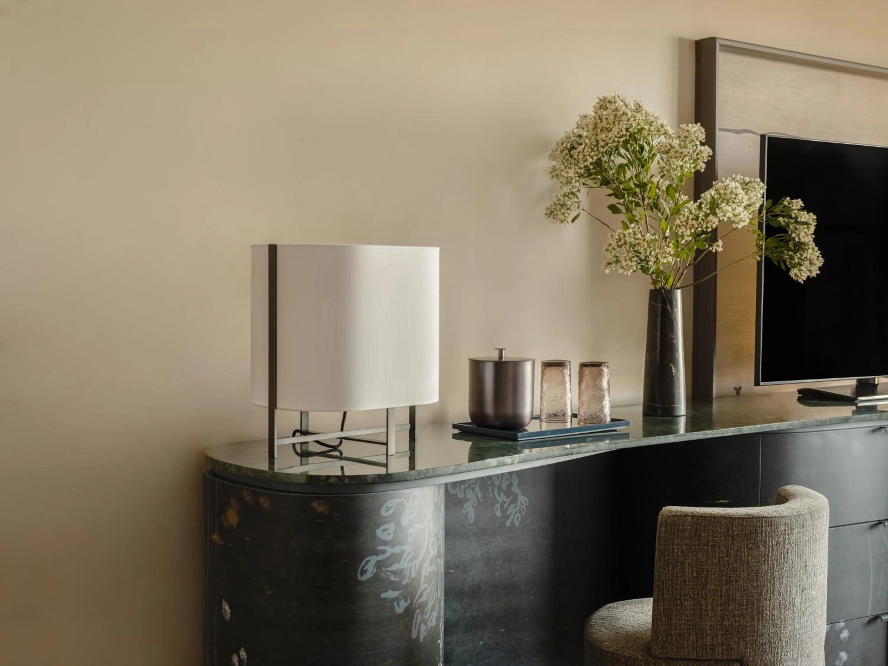 Bedroom in Park Lane New York