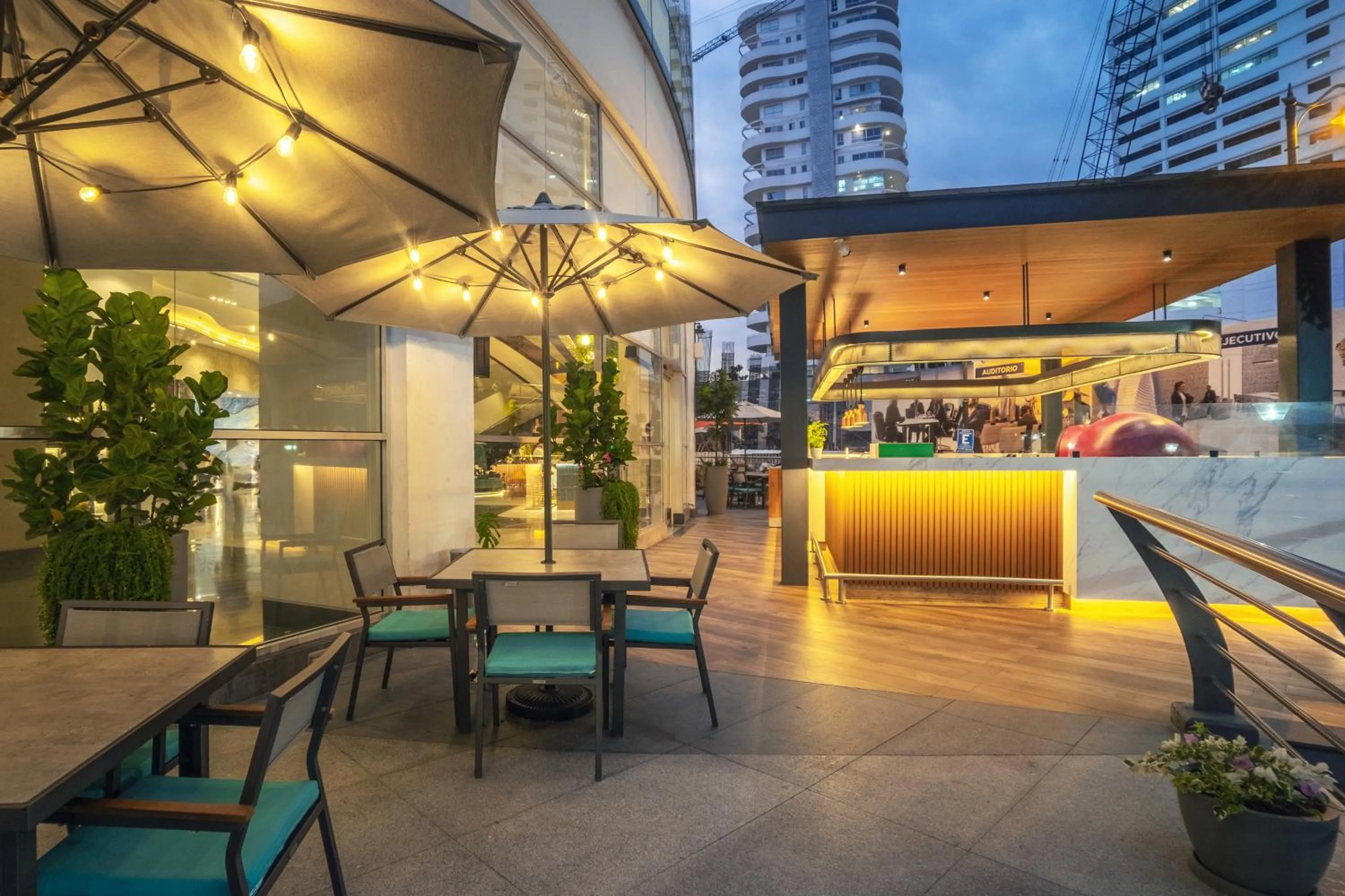 Balcony/Terrace in Wyndham Guayaquil, Puerto Santa Ana