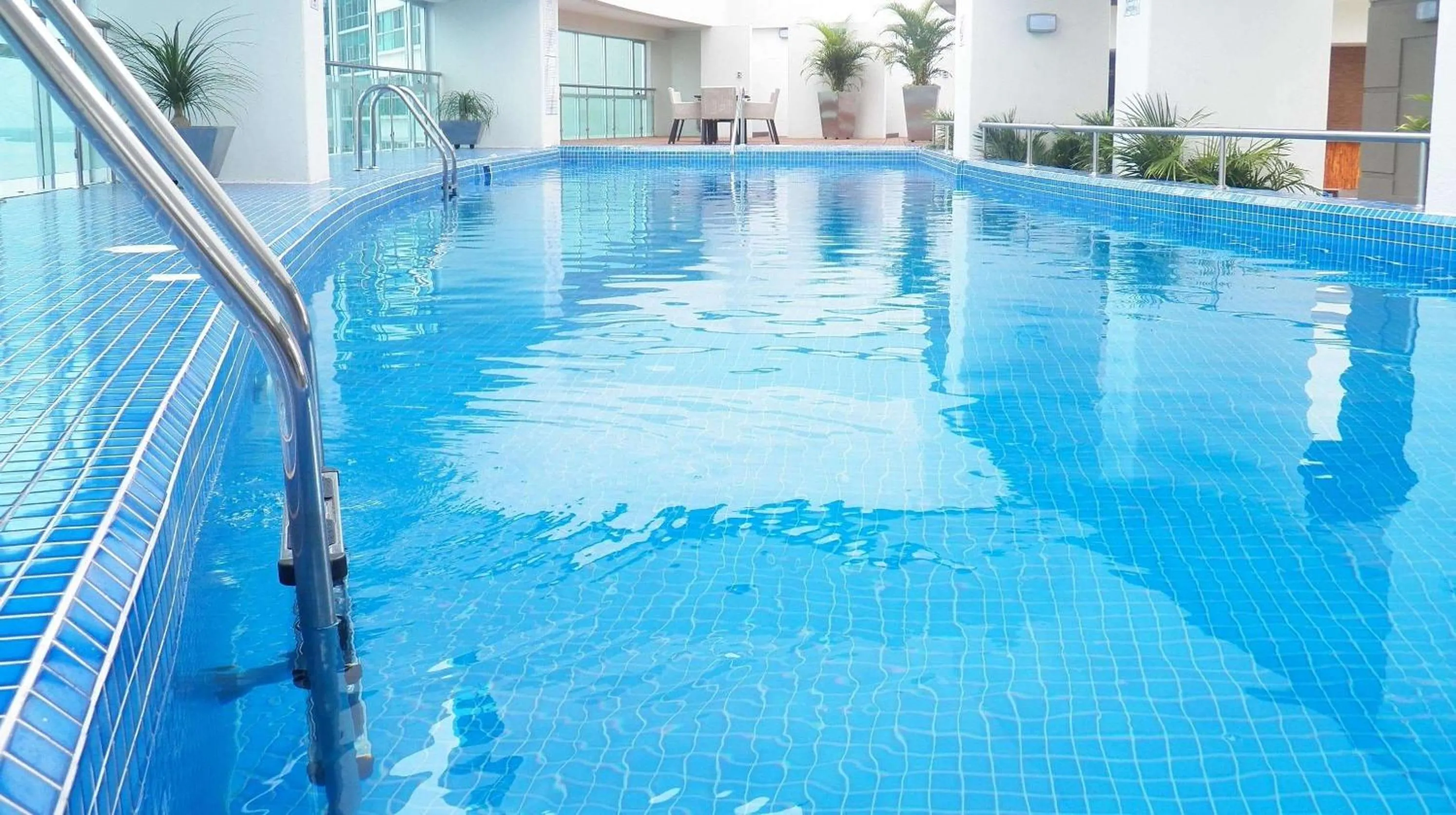 Pool view in Wyndham Guayaquil, Puerto Santa Ana
