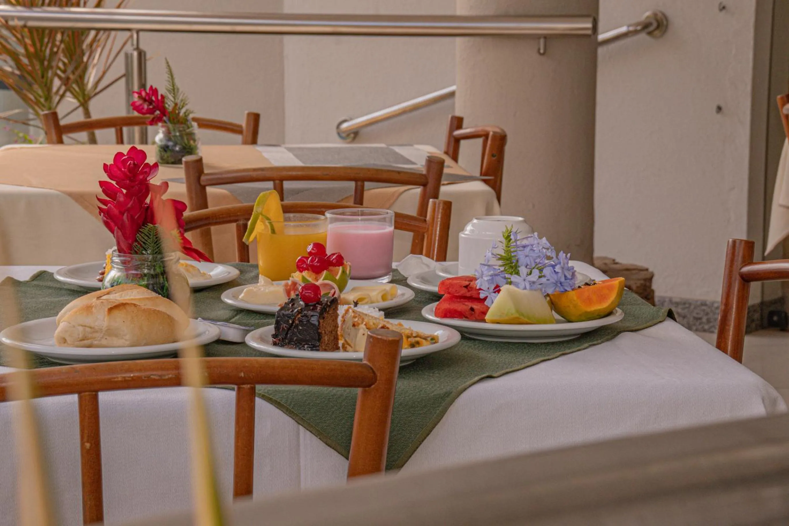 Breakfast in Hotel Porto Napolis