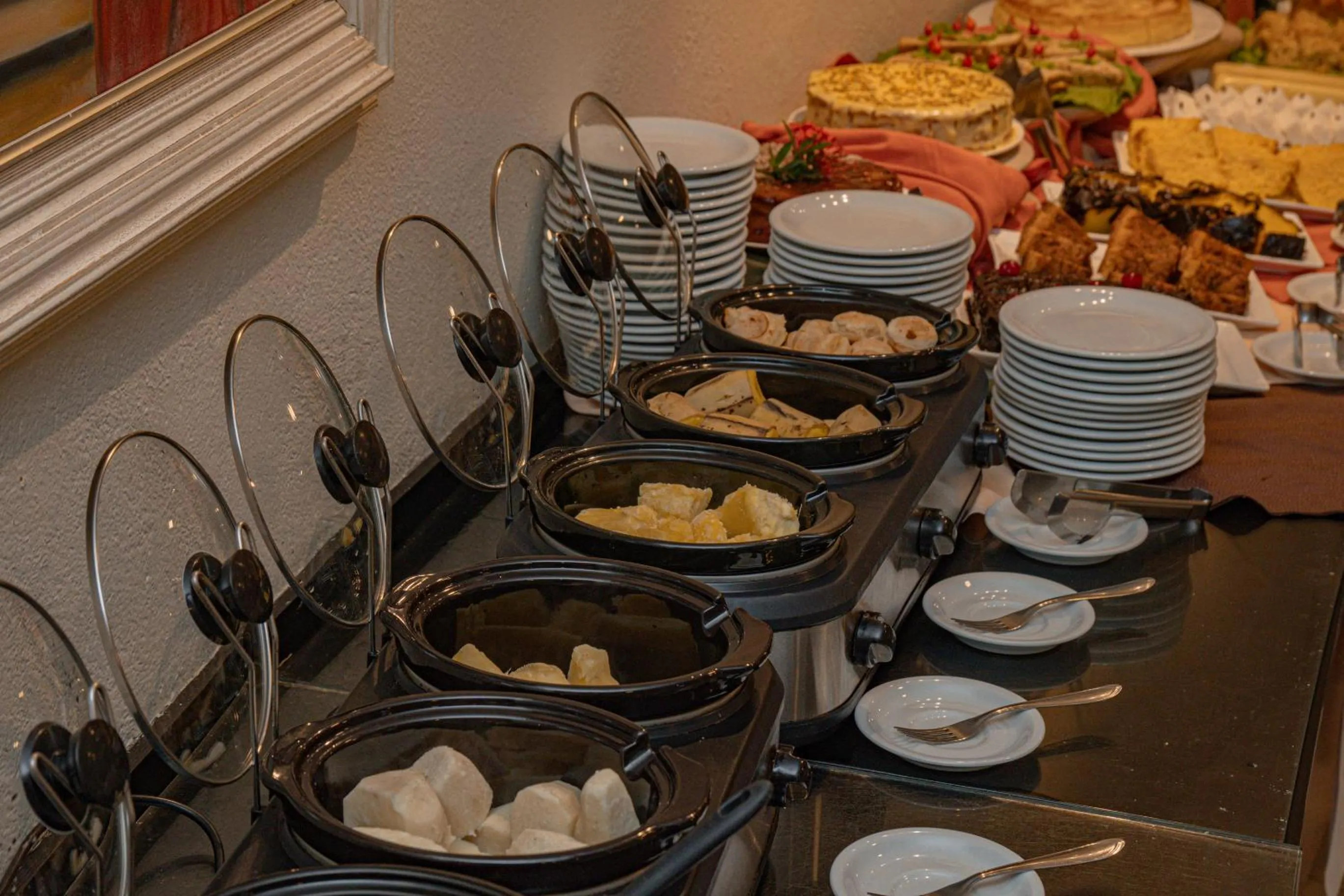 Restaurant/places to eat in Hotel Porto Napolis