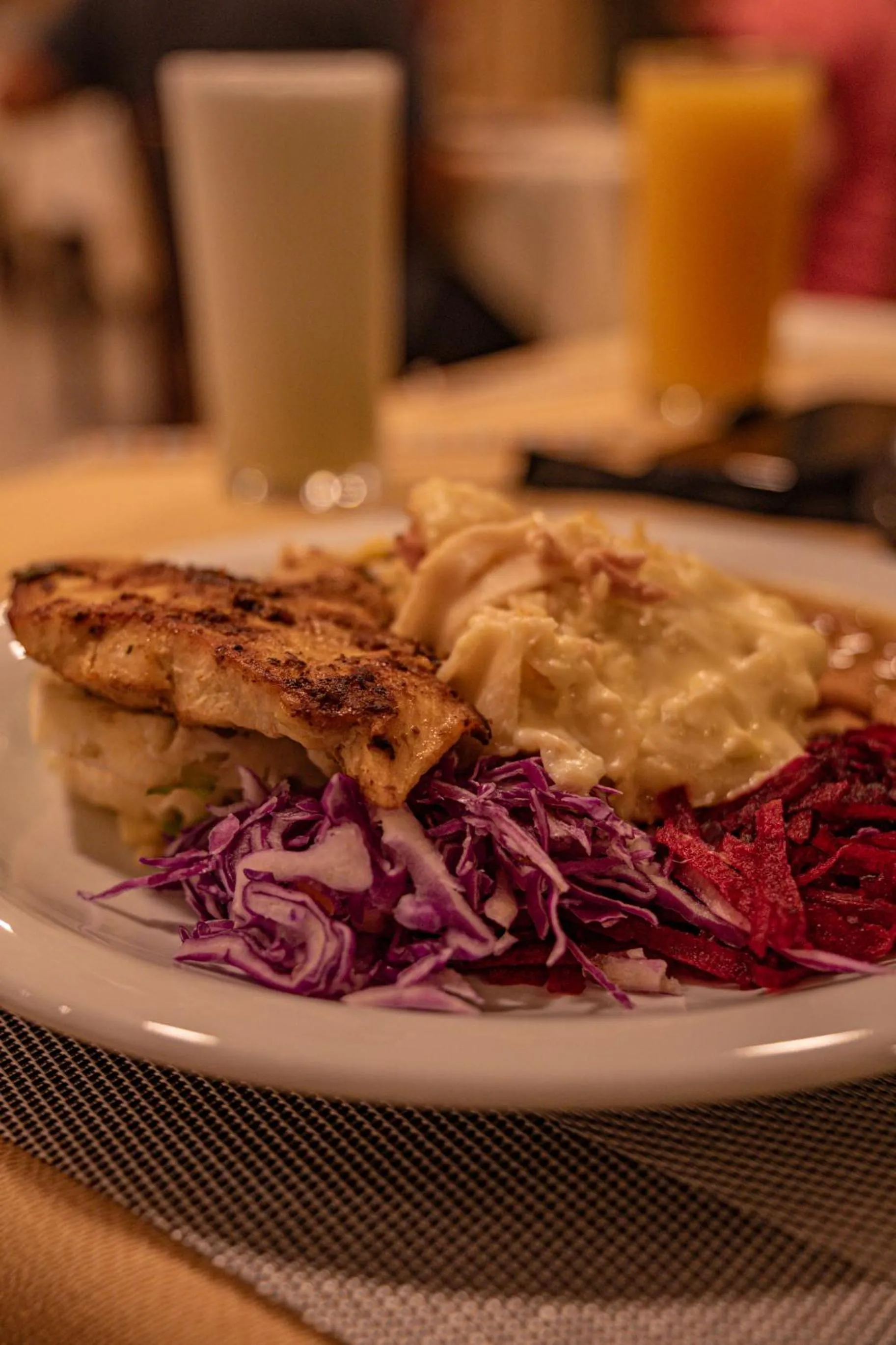 Restaurant/places to eat in Hotel Porto Napolis